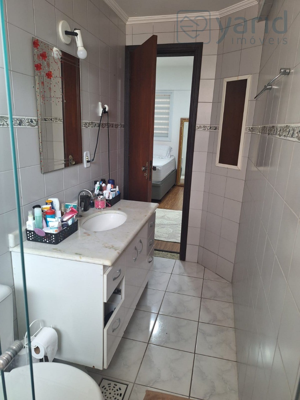 Apartamento à venda com 2 quartos, 75m² - Foto 11