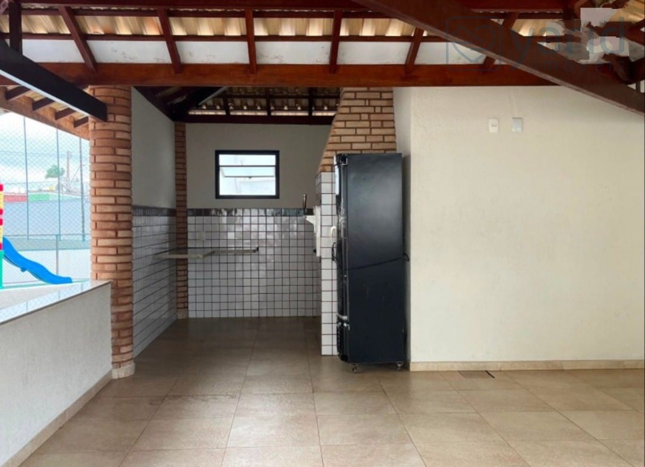 Apartamento à venda com 2 quartos, 75m² - Foto 17