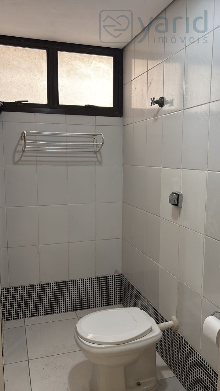 Apartamento à venda com 4 quartos, 197m² - Foto 11