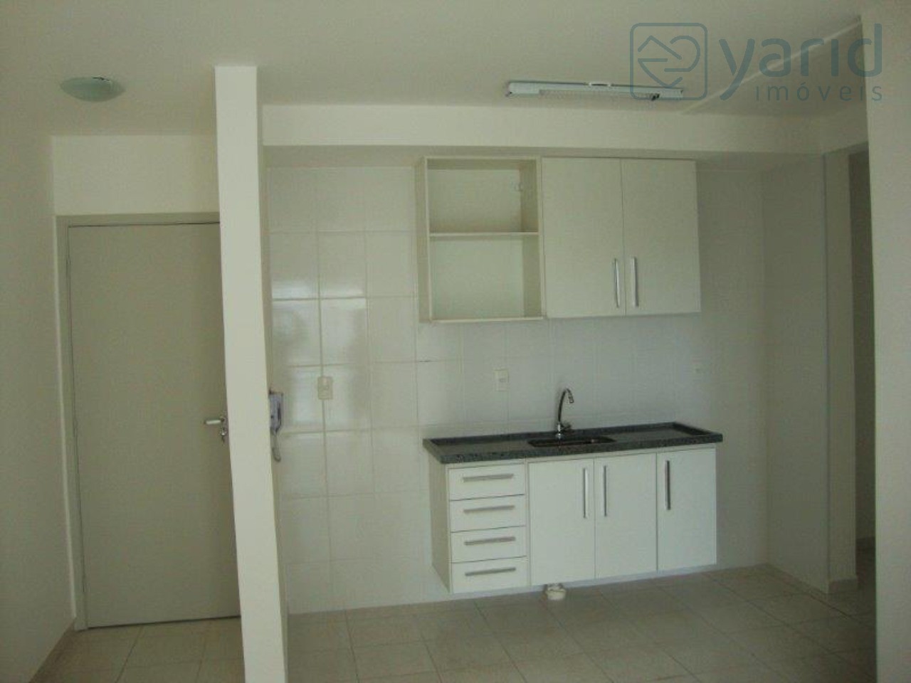 Apartamento à venda com 2 quartos, 61m² - Foto 3