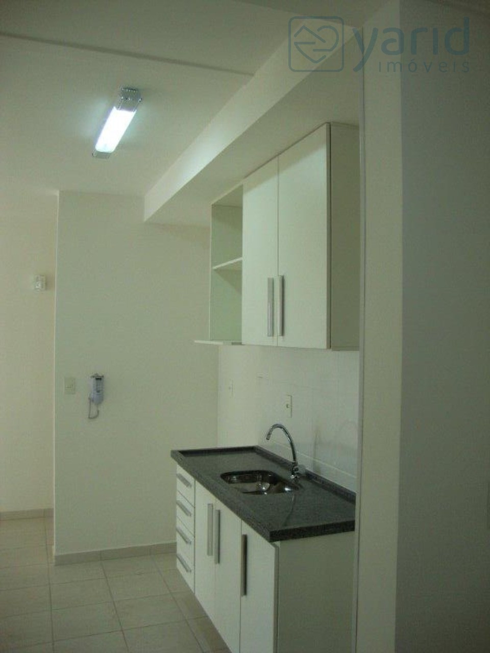 Apartamento à venda com 2 quartos, 61m² - Foto 4