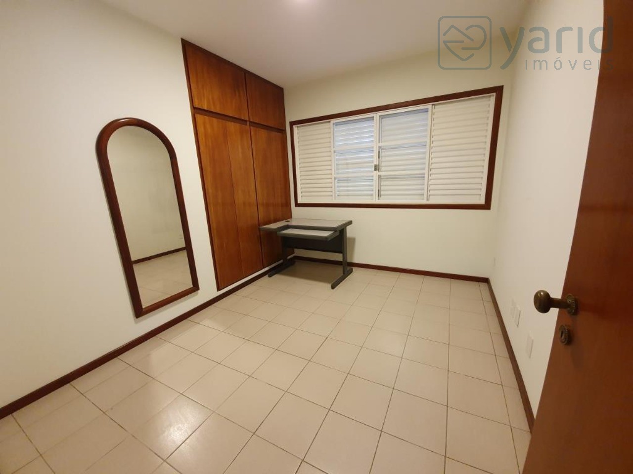 Casa à venda com 3 quartos, 250m² - Foto 15