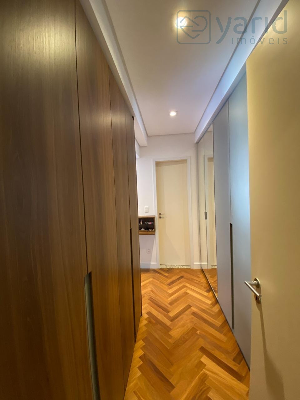 Apartamento para alugar com 3 quartos, 155m² - Foto 6