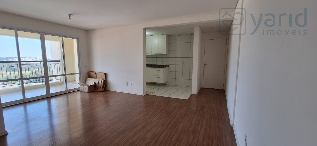 Apartamento à venda com 2 quartos, 78m² - Foto 3