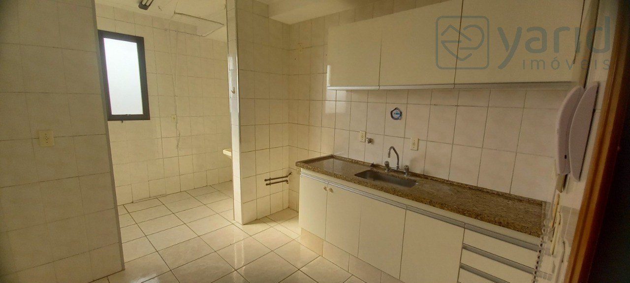 Apartamento para alugar com 3 quartos, 117m² - Foto 21