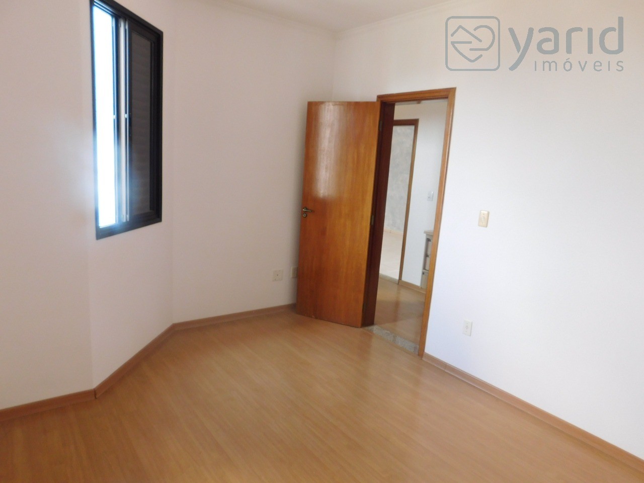 Apartamento para alugar com 3 quartos, 117m² - Foto 9