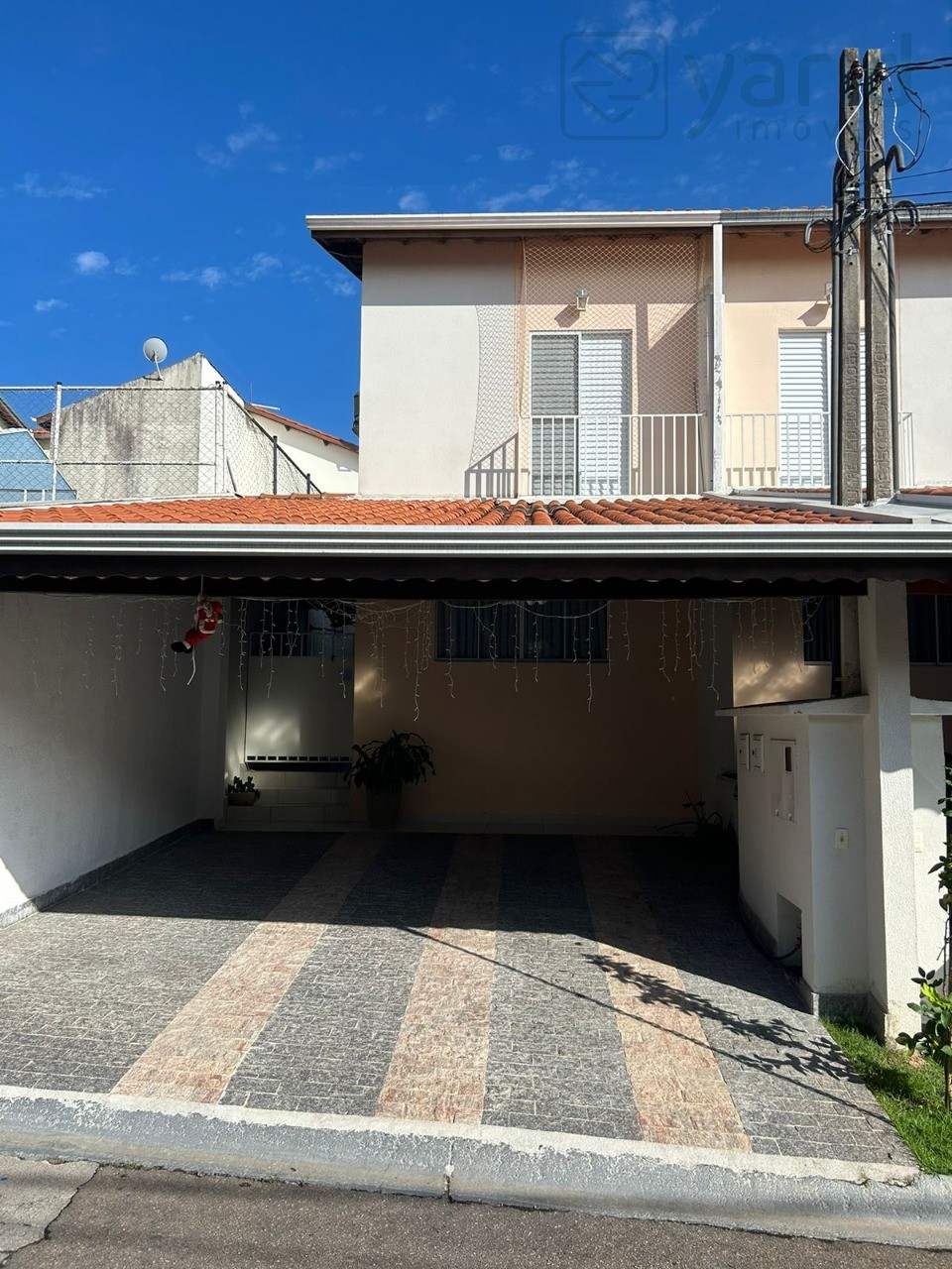 Casa à venda com 3 quartos, 133m² - Foto 2