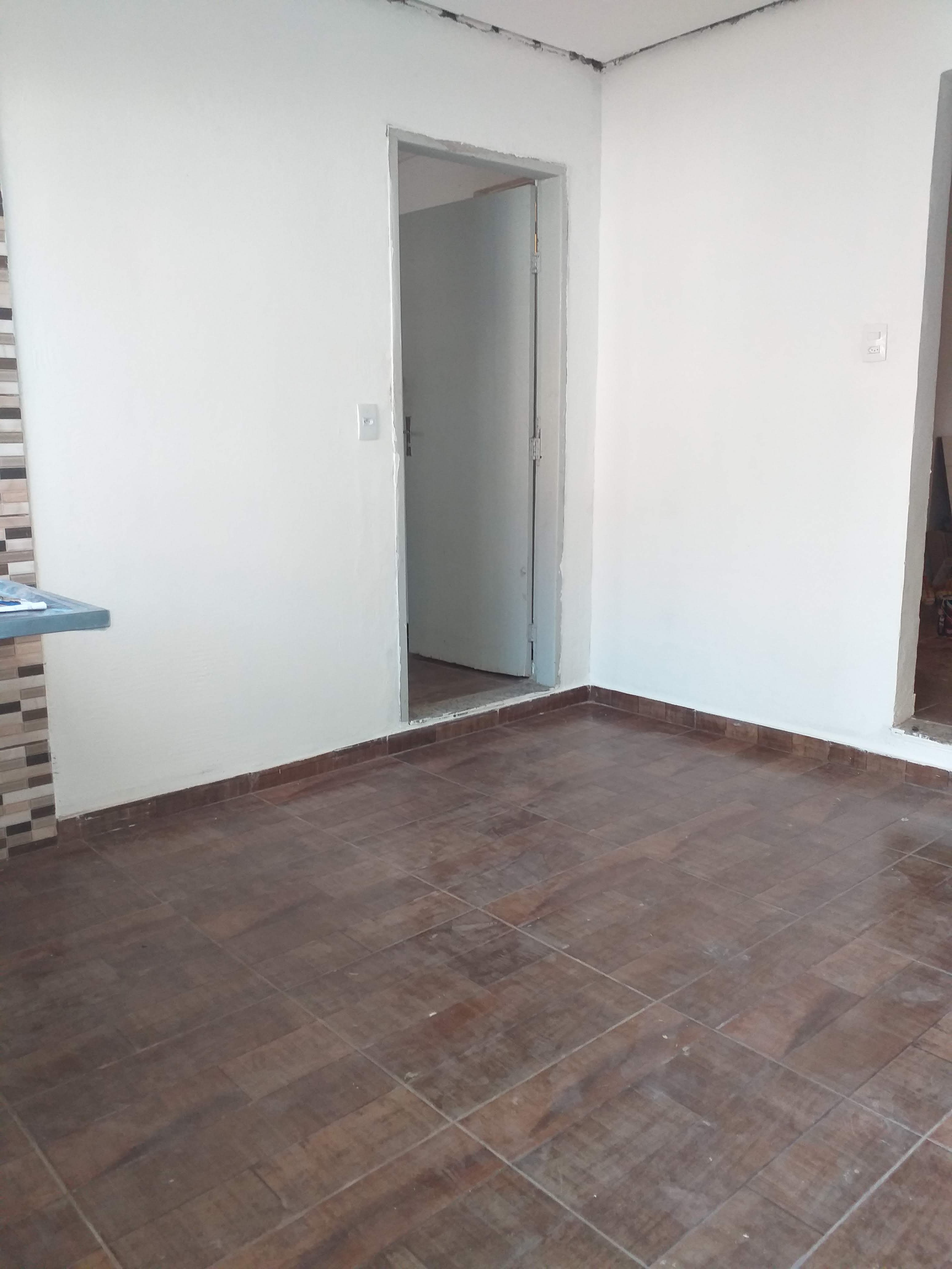 Casa para alugar com 1 quarto, 40m² - Foto 6