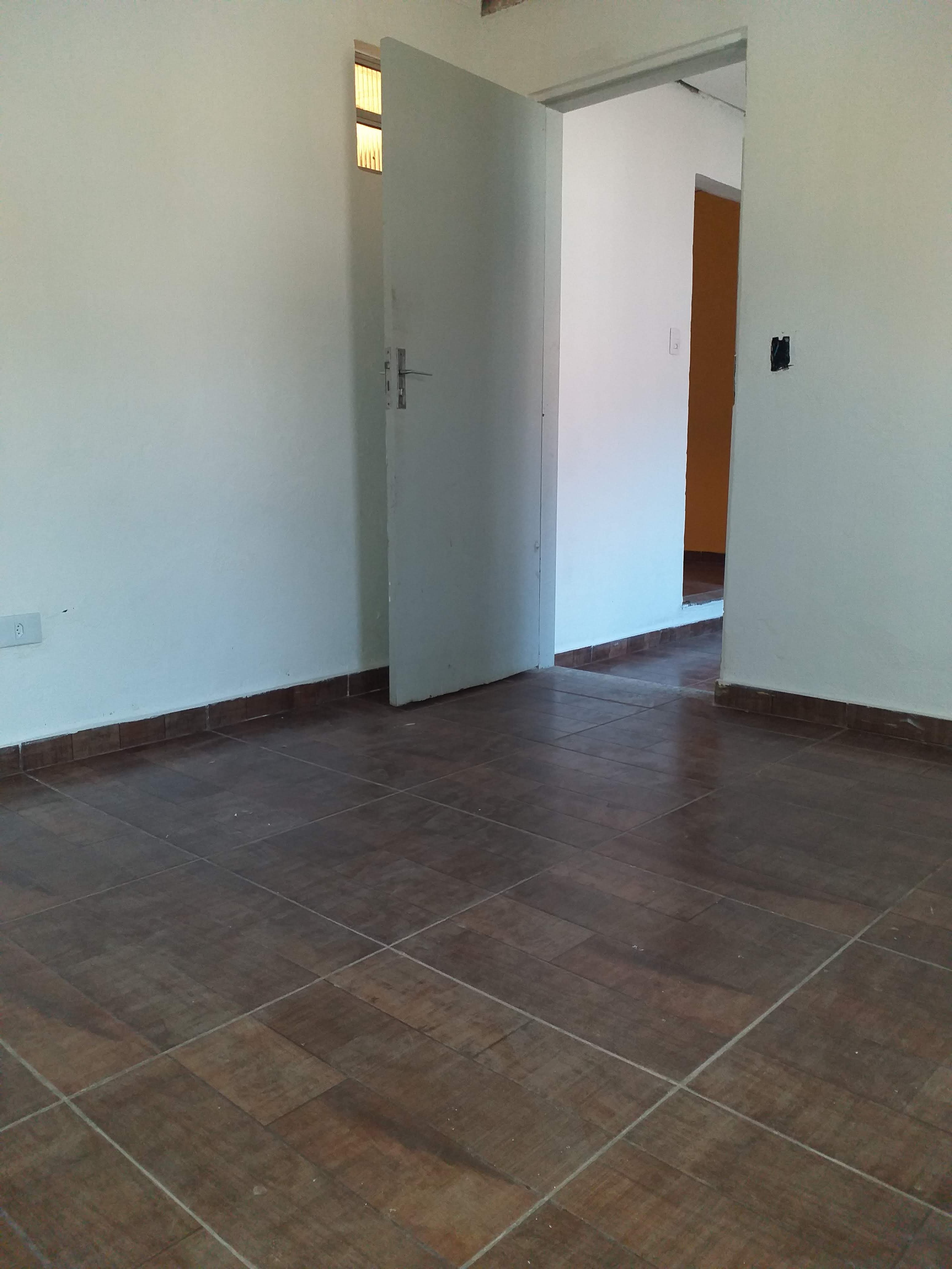 Casa para alugar com 1 quarto, 40m² - Foto 9