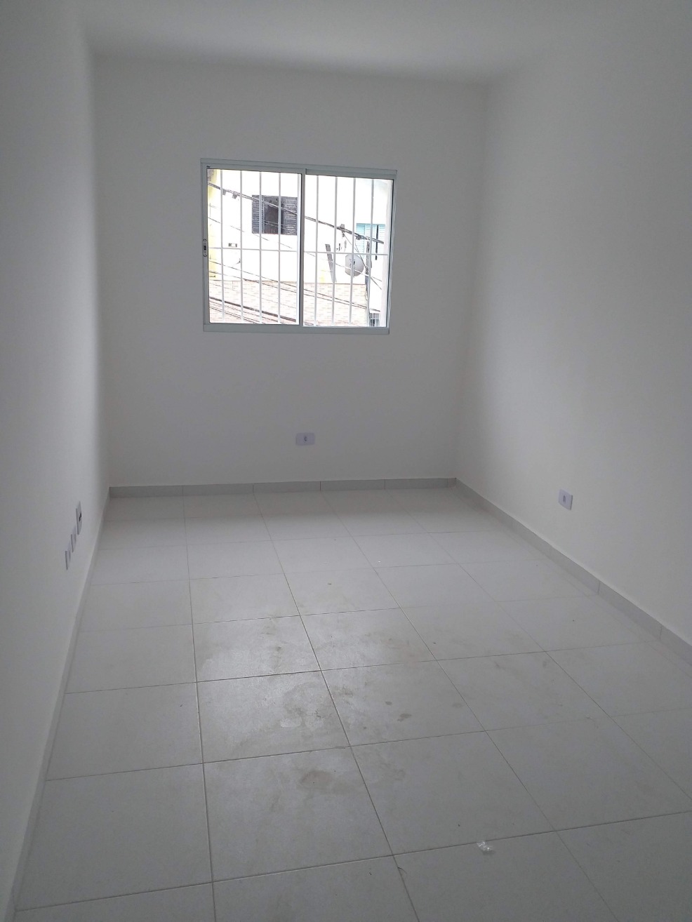 Casa para alugar com 2 quartos, 65m² - Foto 13