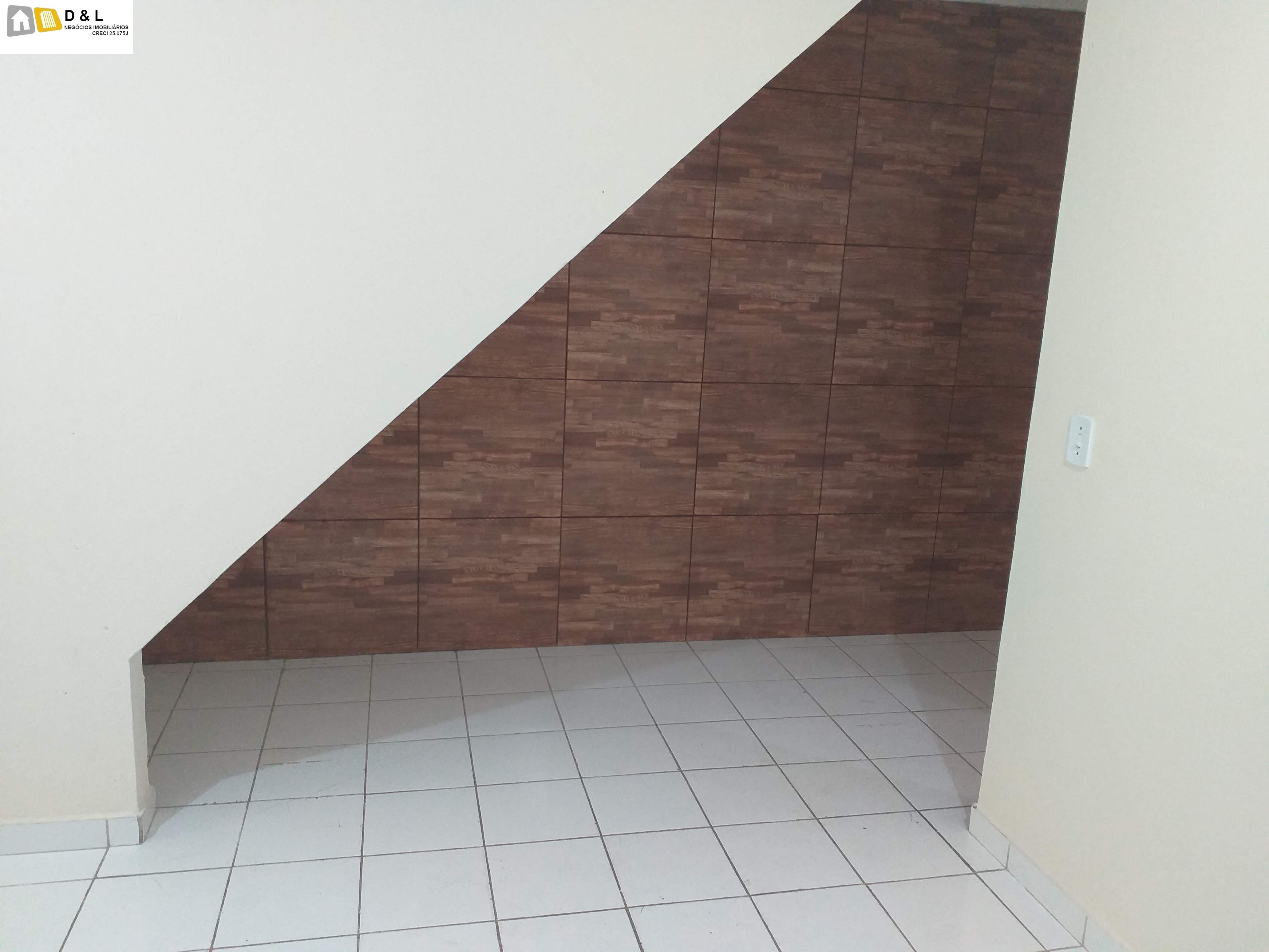 Casa para alugar com 1 quarto, 30m² - Foto 3