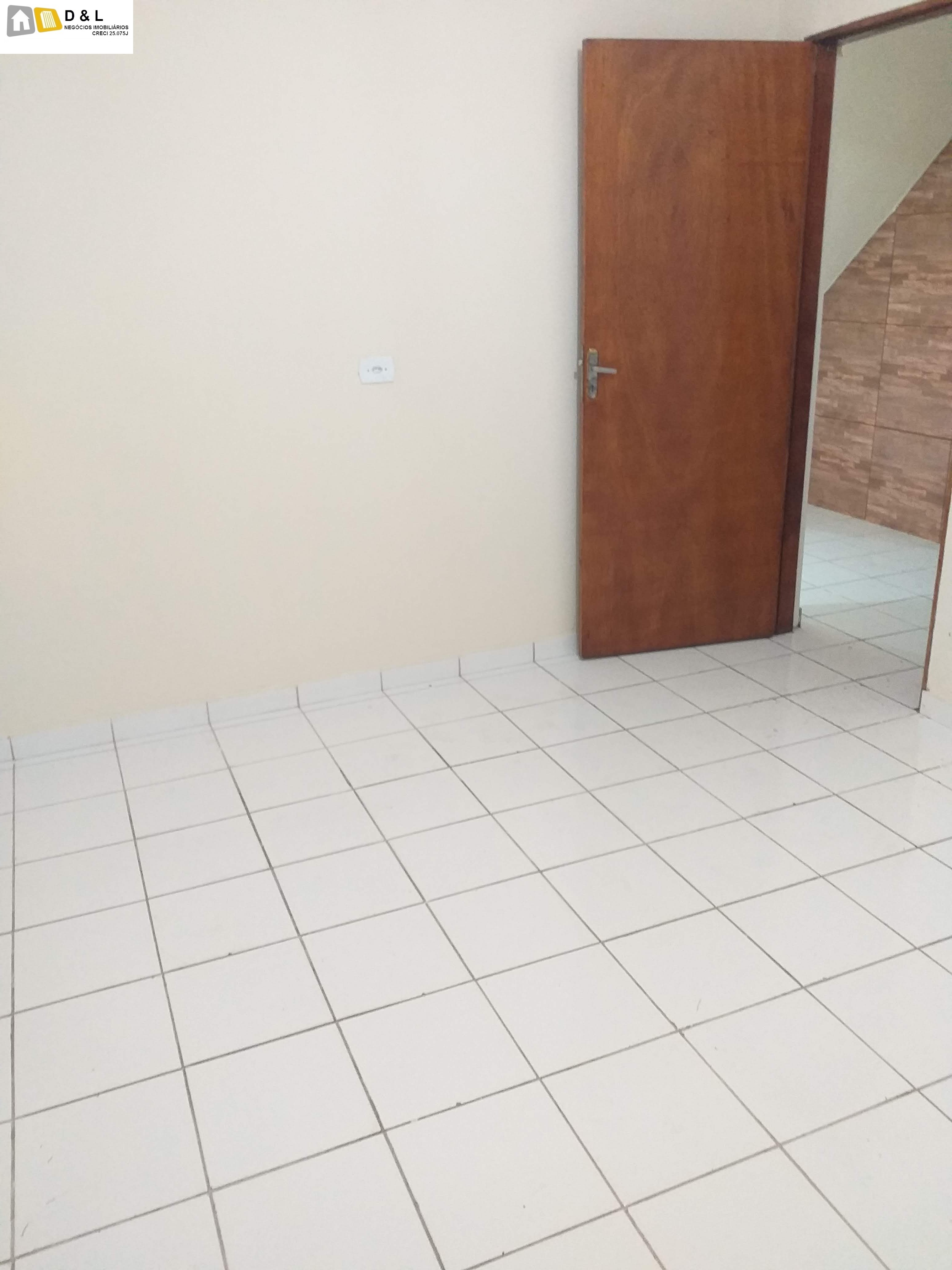 Casa para alugar com 1 quarto, 30m² - Foto 9