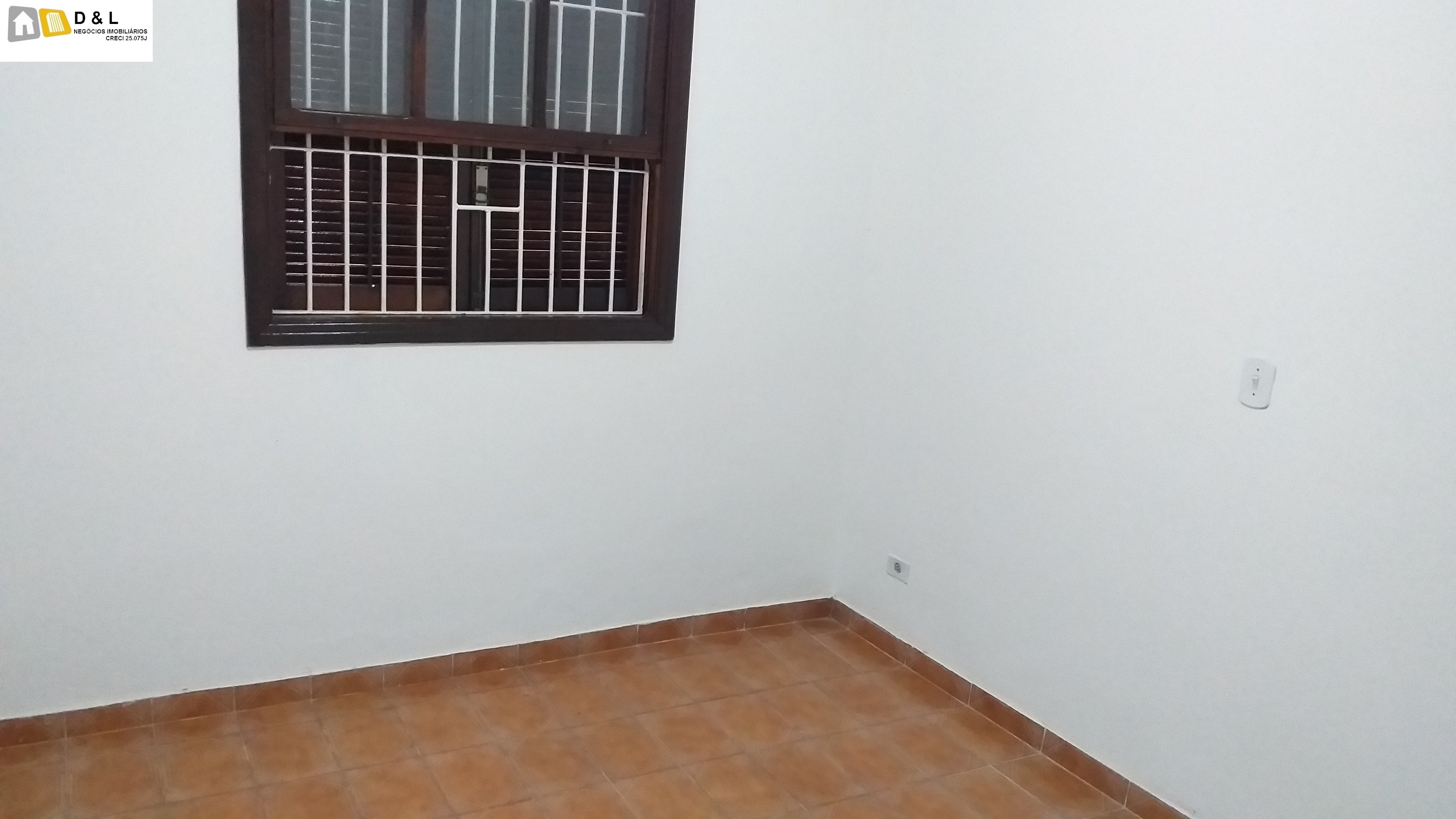 Casa à venda com 3 quartos, 90m² - Foto 9