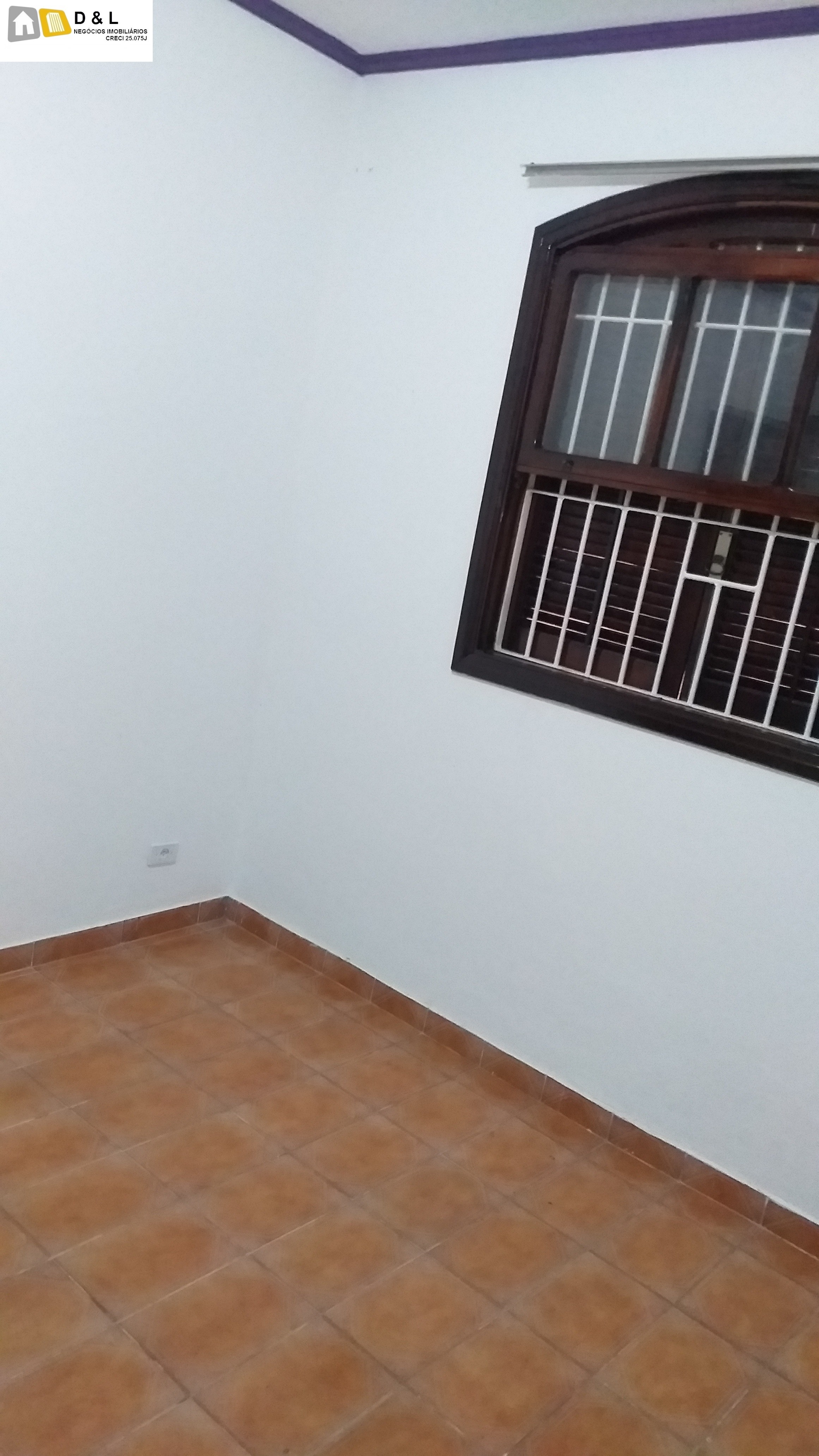 Casa à venda com 3 quartos, 90m² - Foto 11