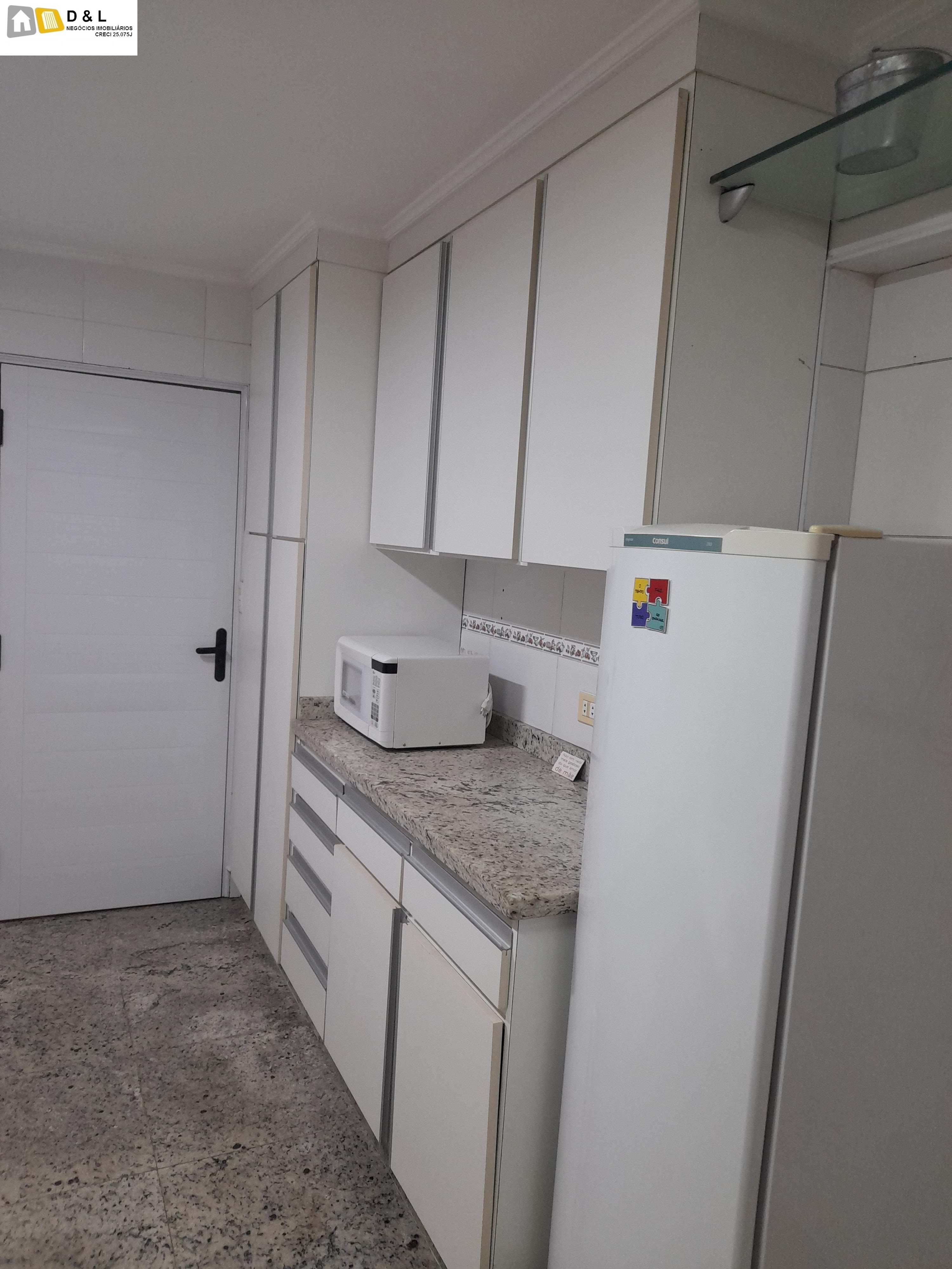 Casa à venda com 3 quartos, 190m² - Foto 30