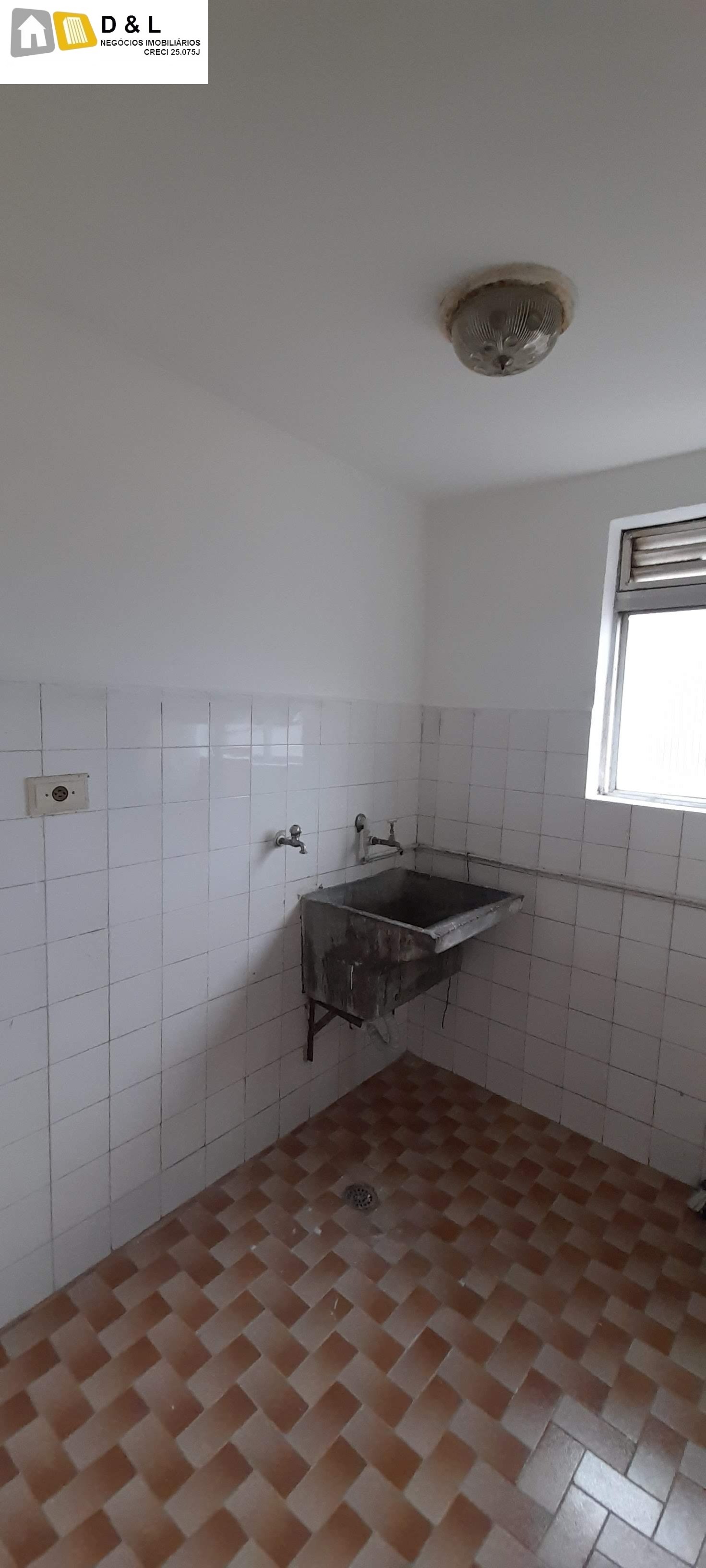 Apartamento à venda com 2 quartos, 56m² - Foto 3