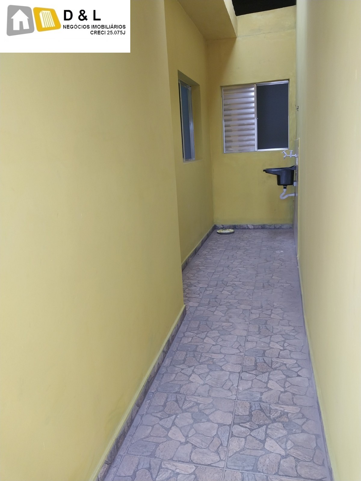 Casa para alugar com 1 quarto, 40m² - Foto 4