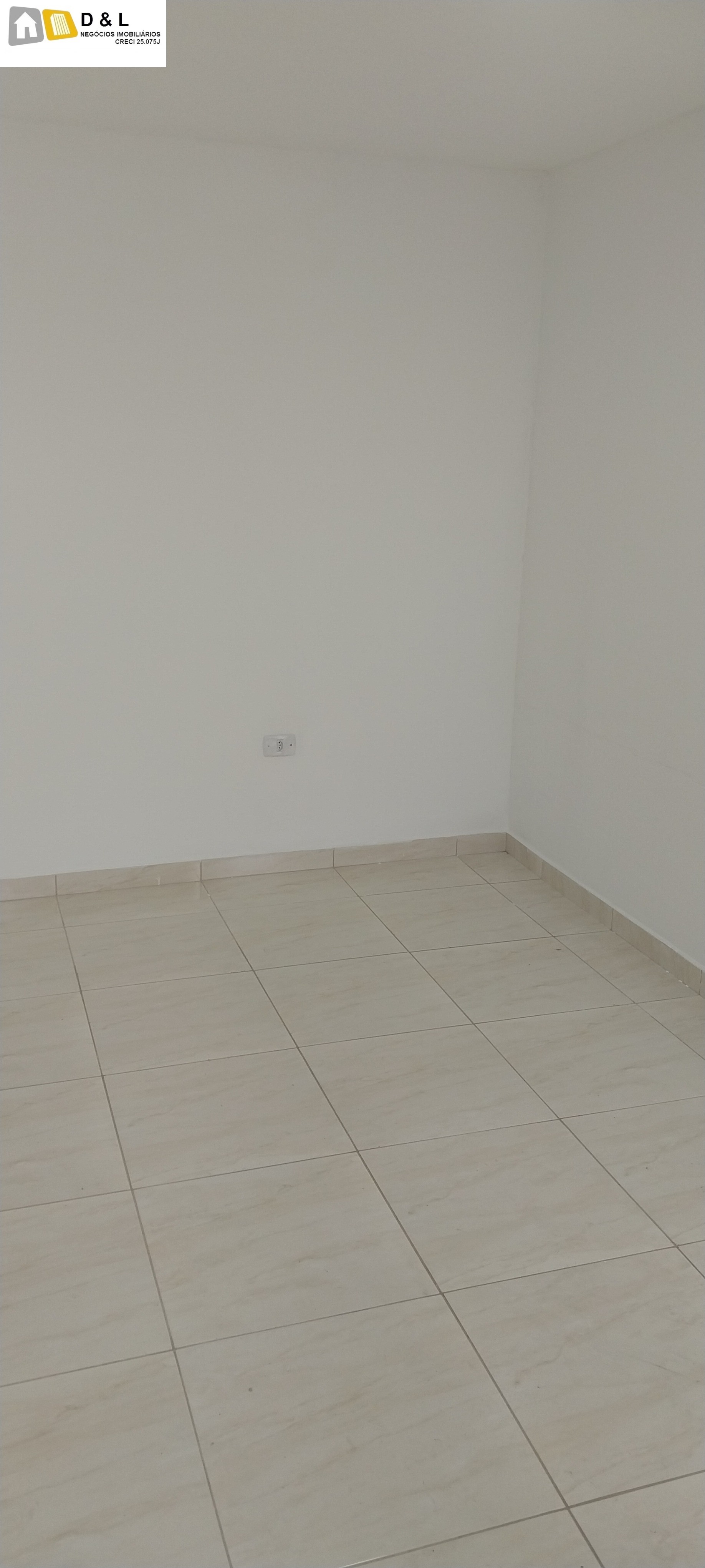 Casa para alugar com 2 quartos, 80m² - Foto 9