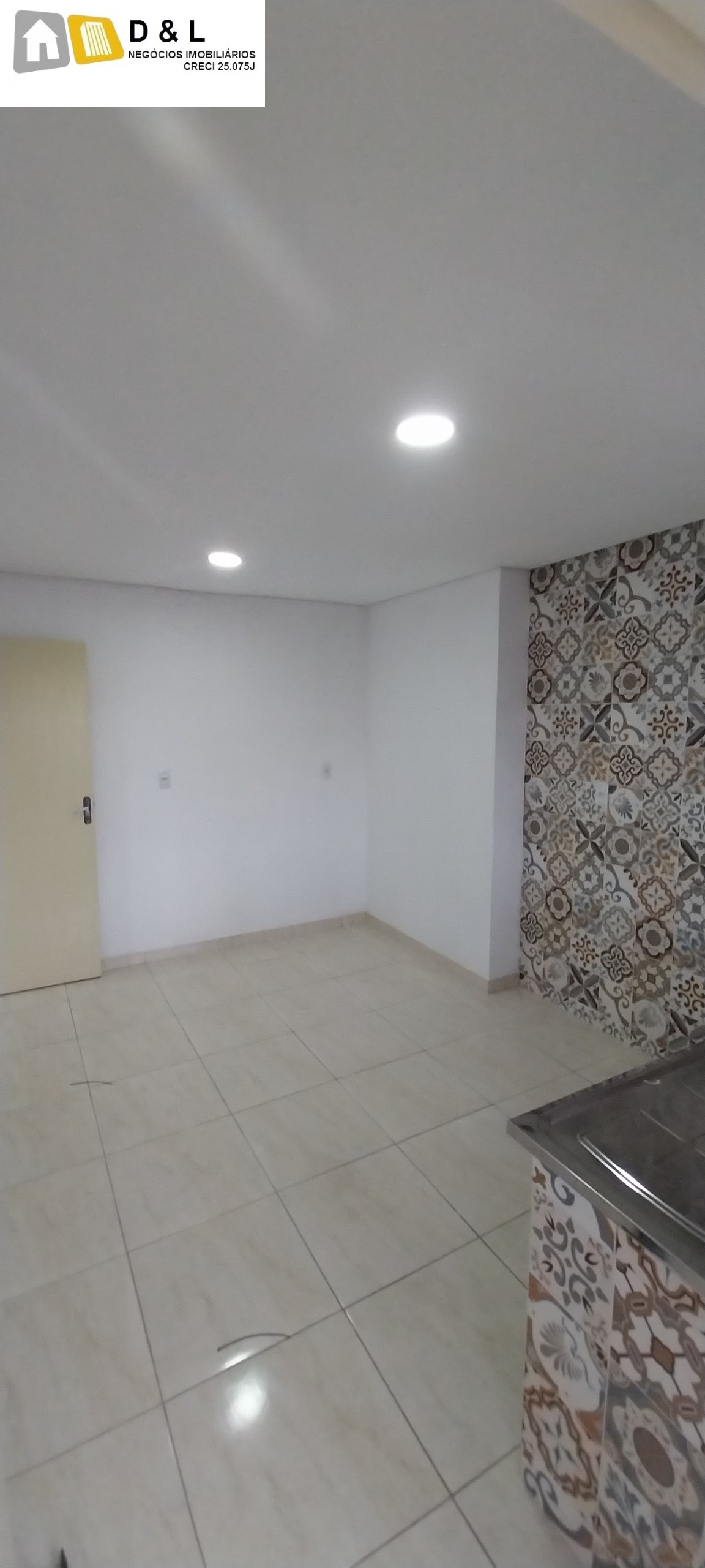 Casa para alugar com 2 quartos, 80m² - Foto 23