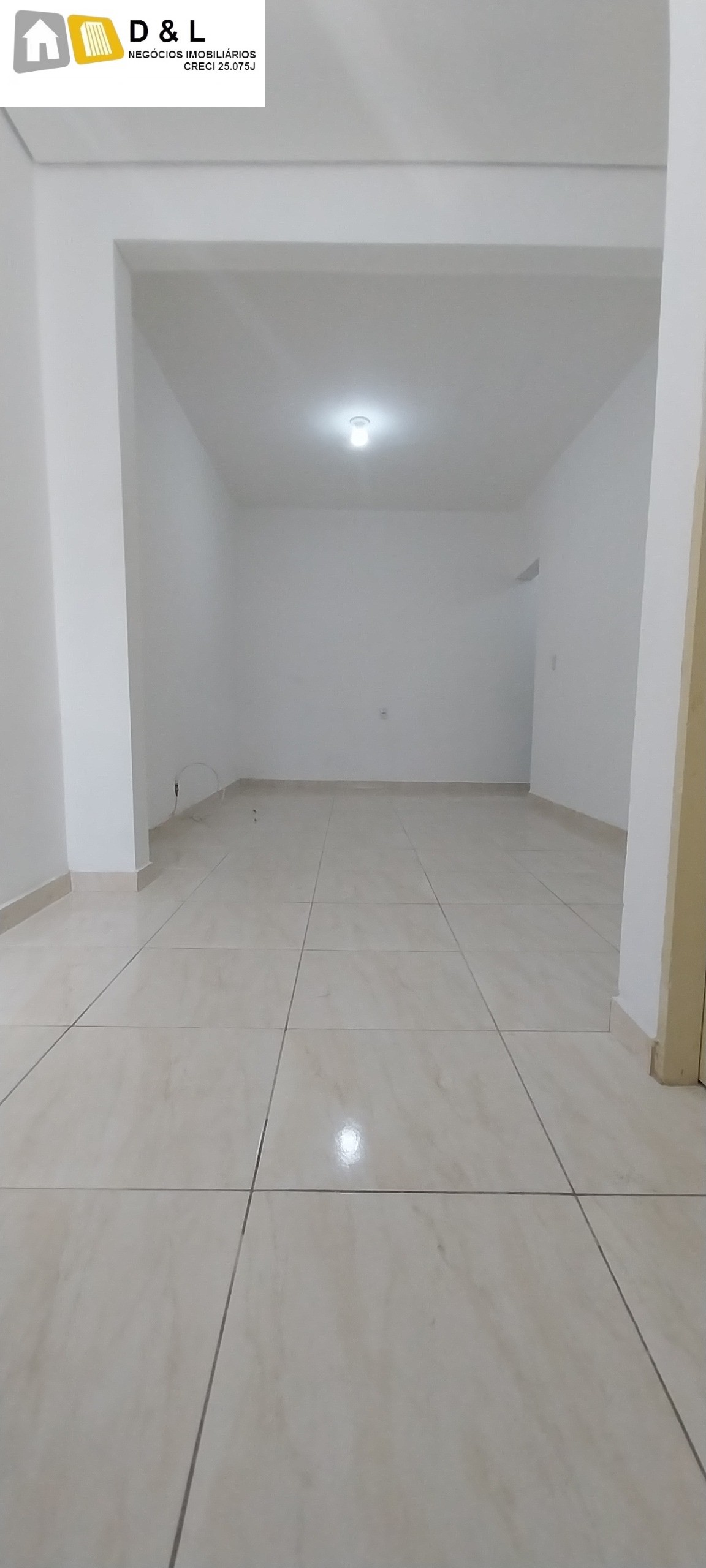 Casa para alugar com 2 quartos, 80m² - Foto 8