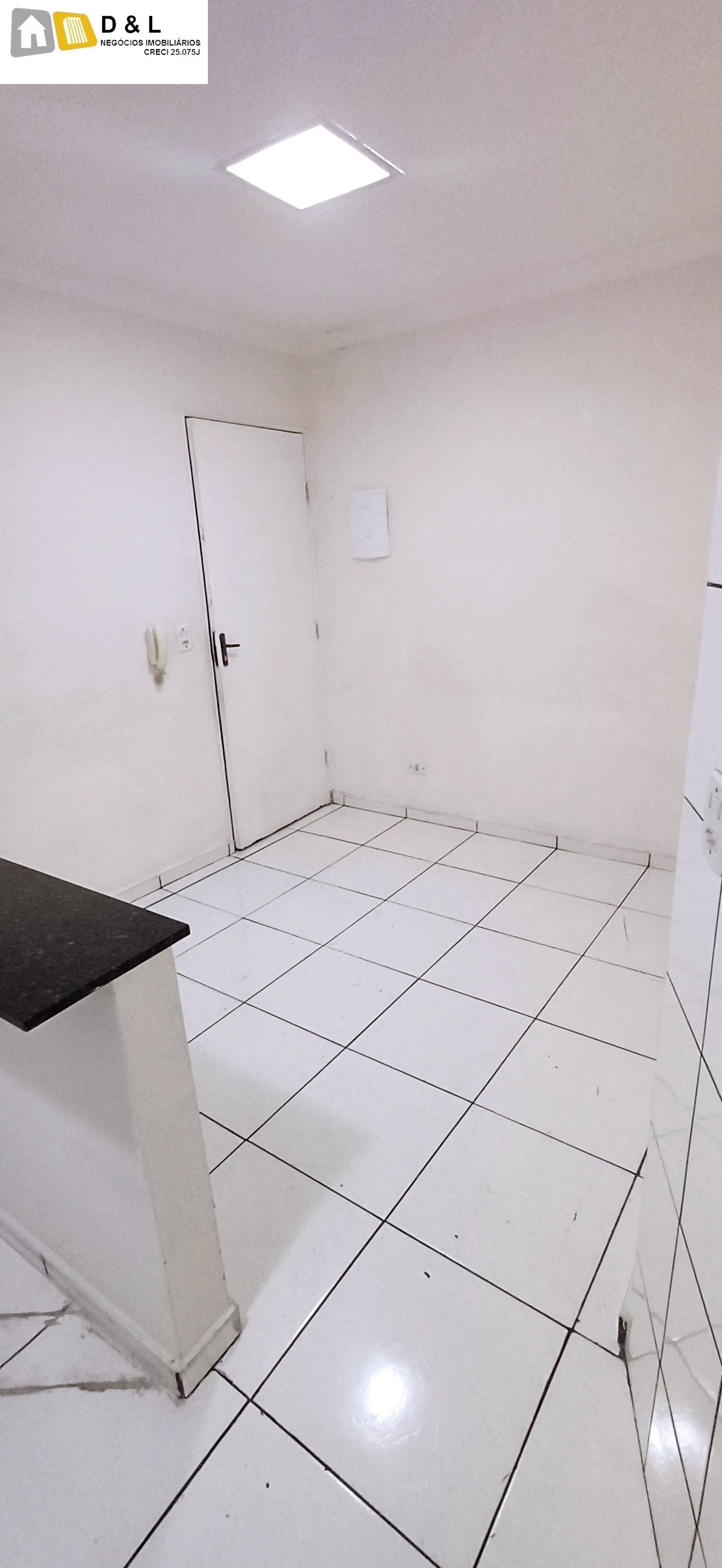 Apartamento para alugar com 1 quarto, 30m² - Foto 1