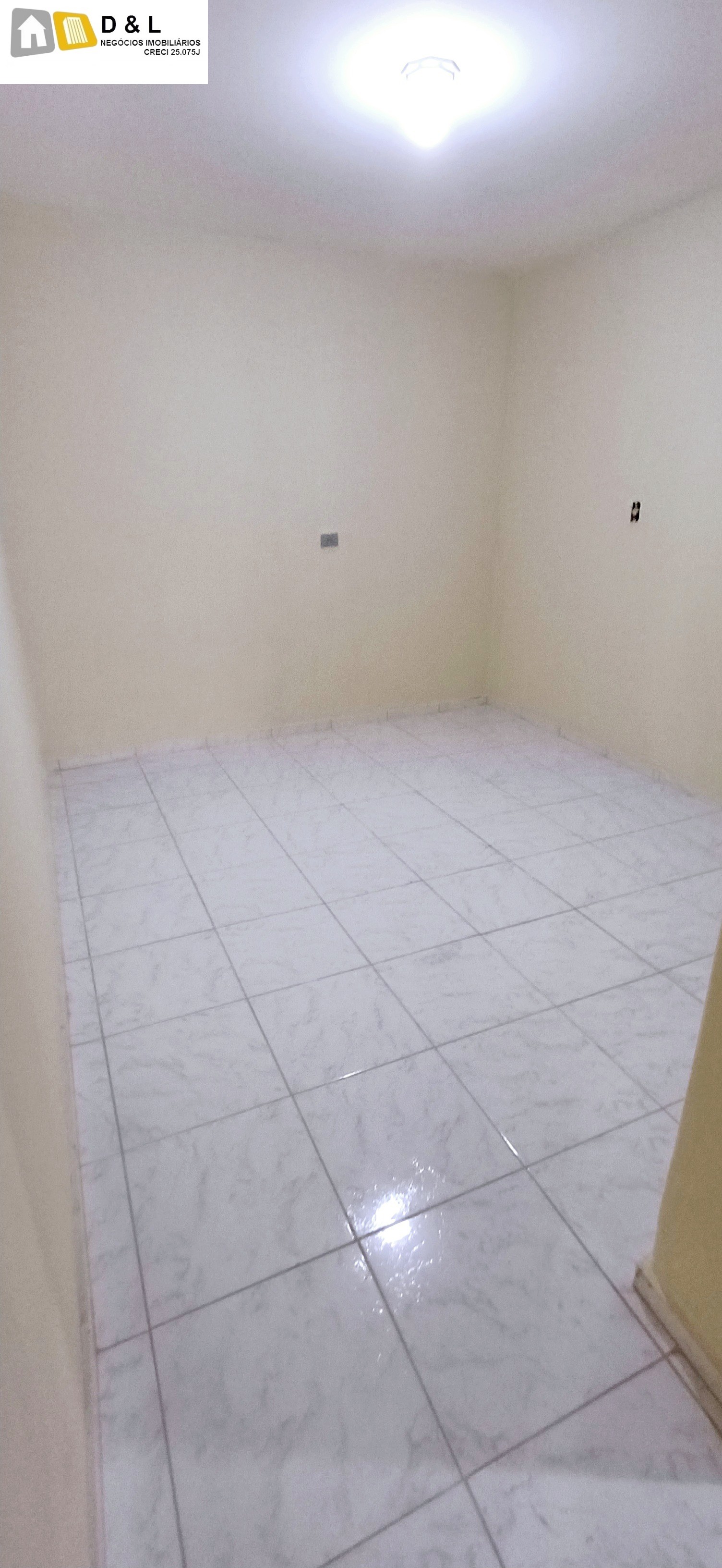 Casa para alugar com 1 quarto, 30m² - Foto 3