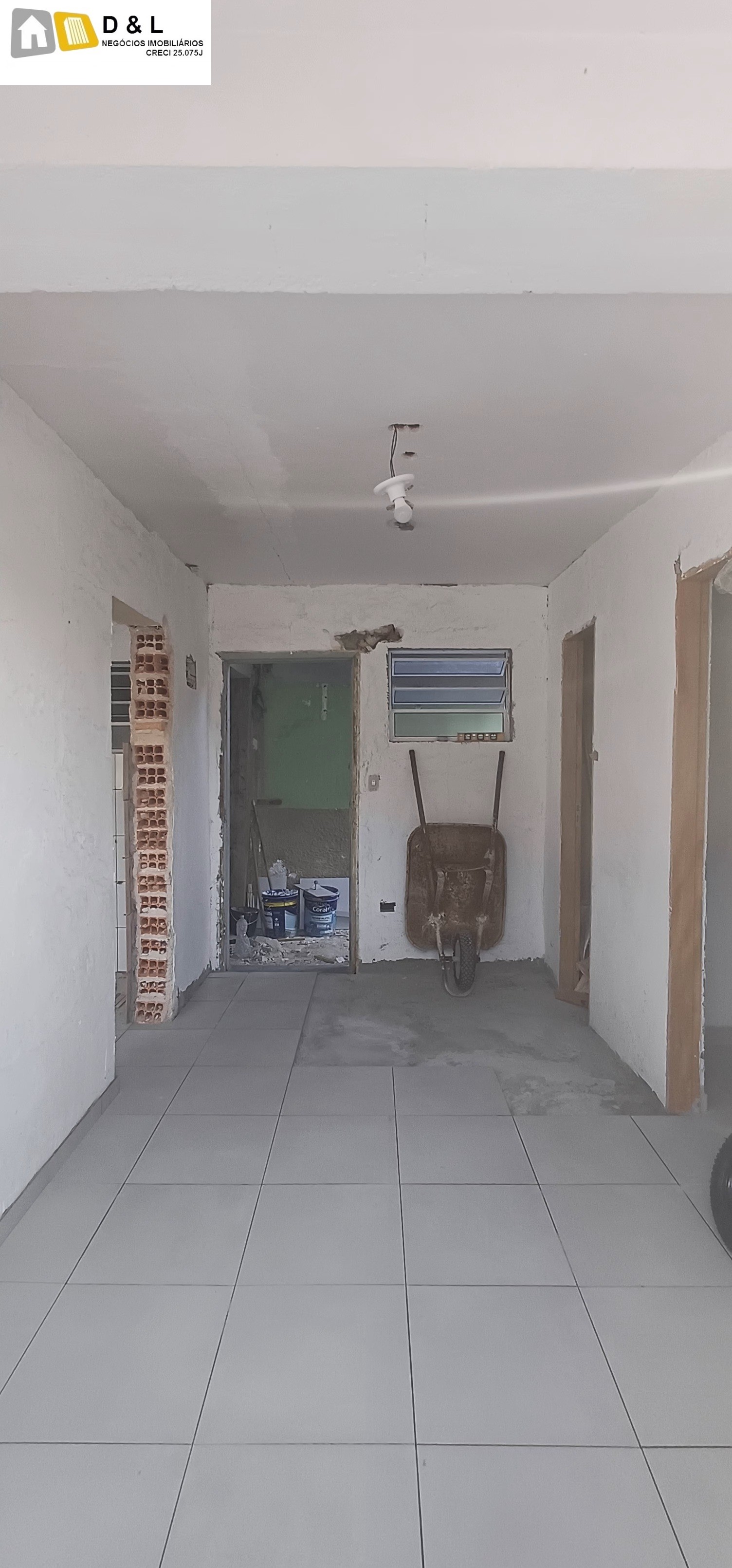 Casa para alugar com 1 quarto, 30m² - Foto 1