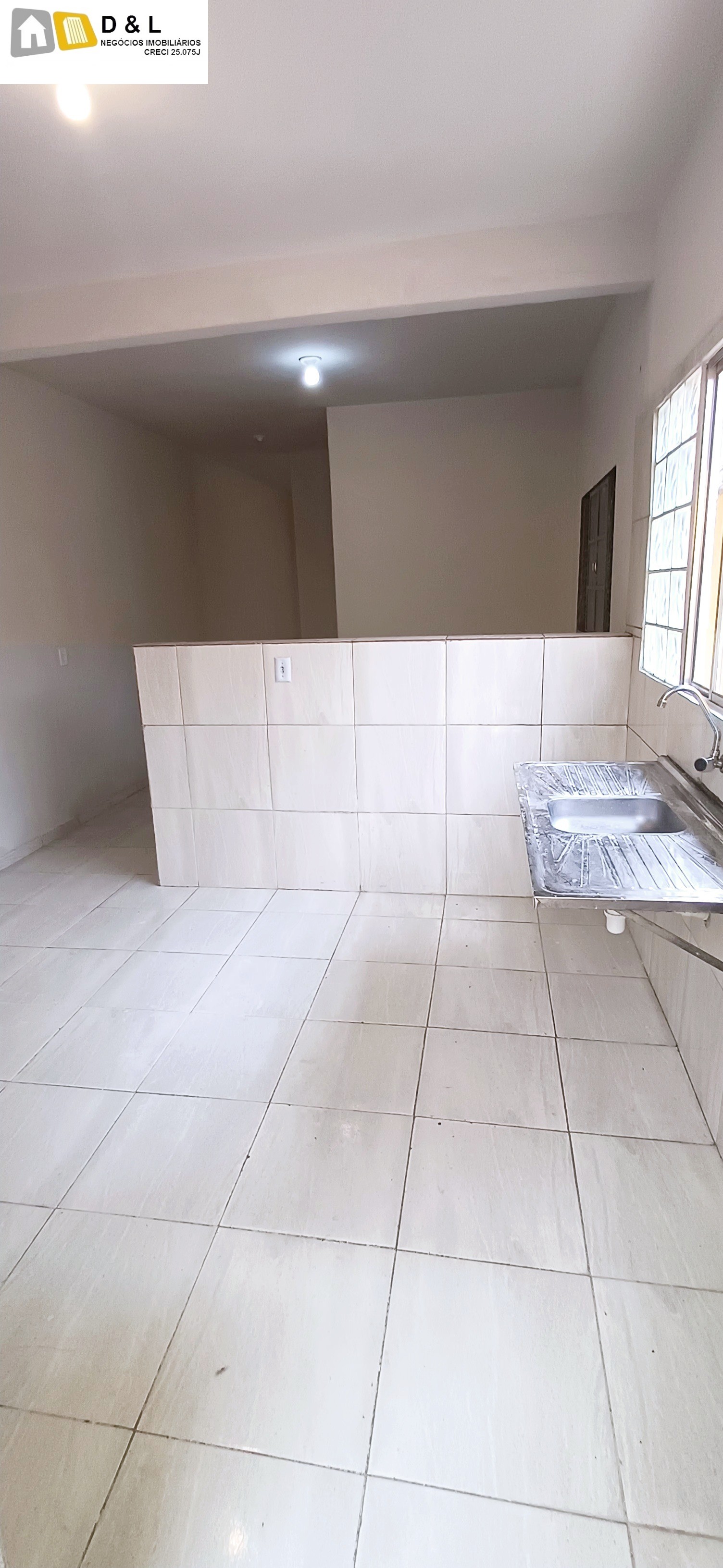 Casa para alugar com 1 quarto, 40m² - Foto 1