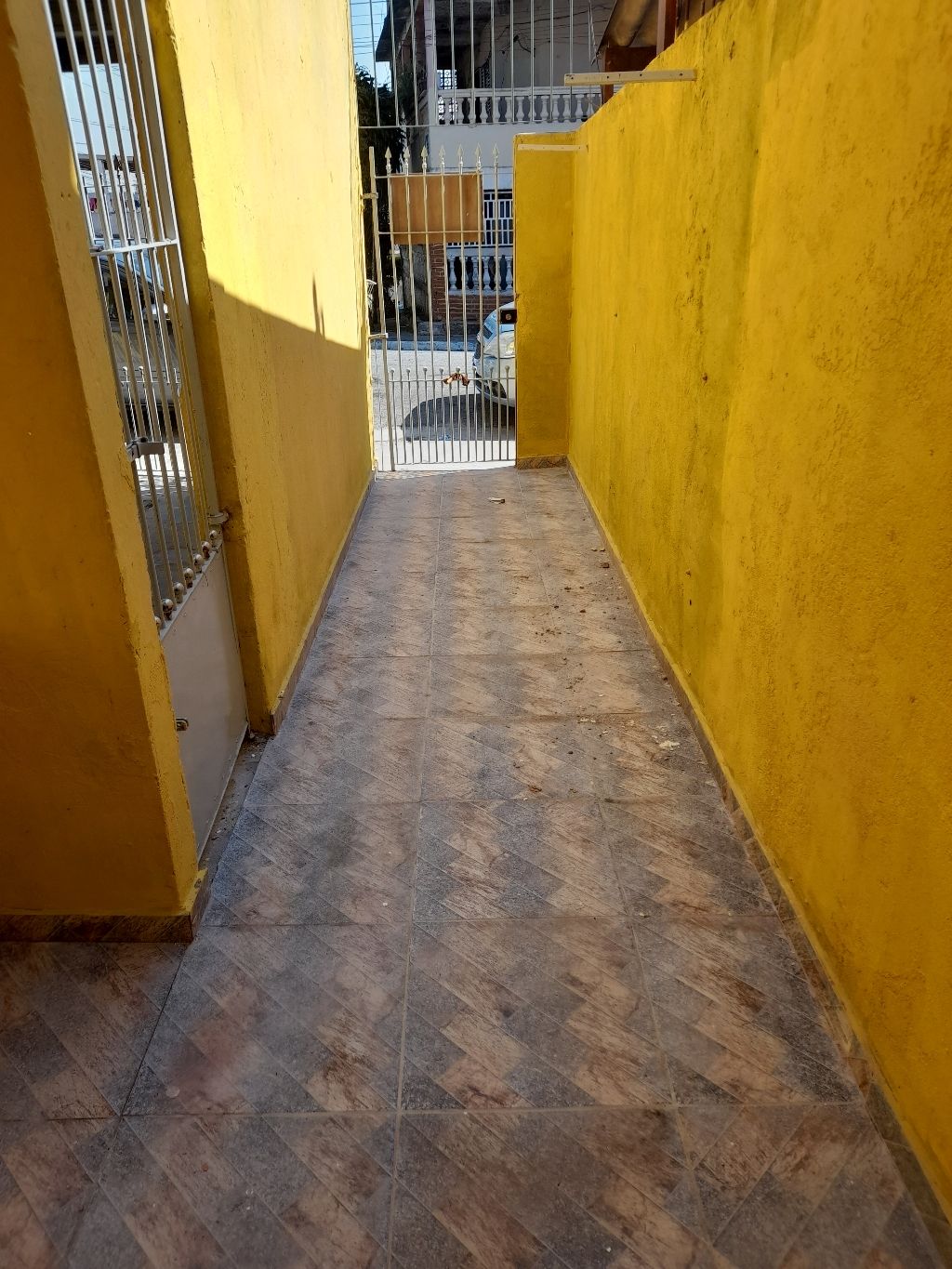 Casa à venda com 4 quartos, 100m² - Foto 13