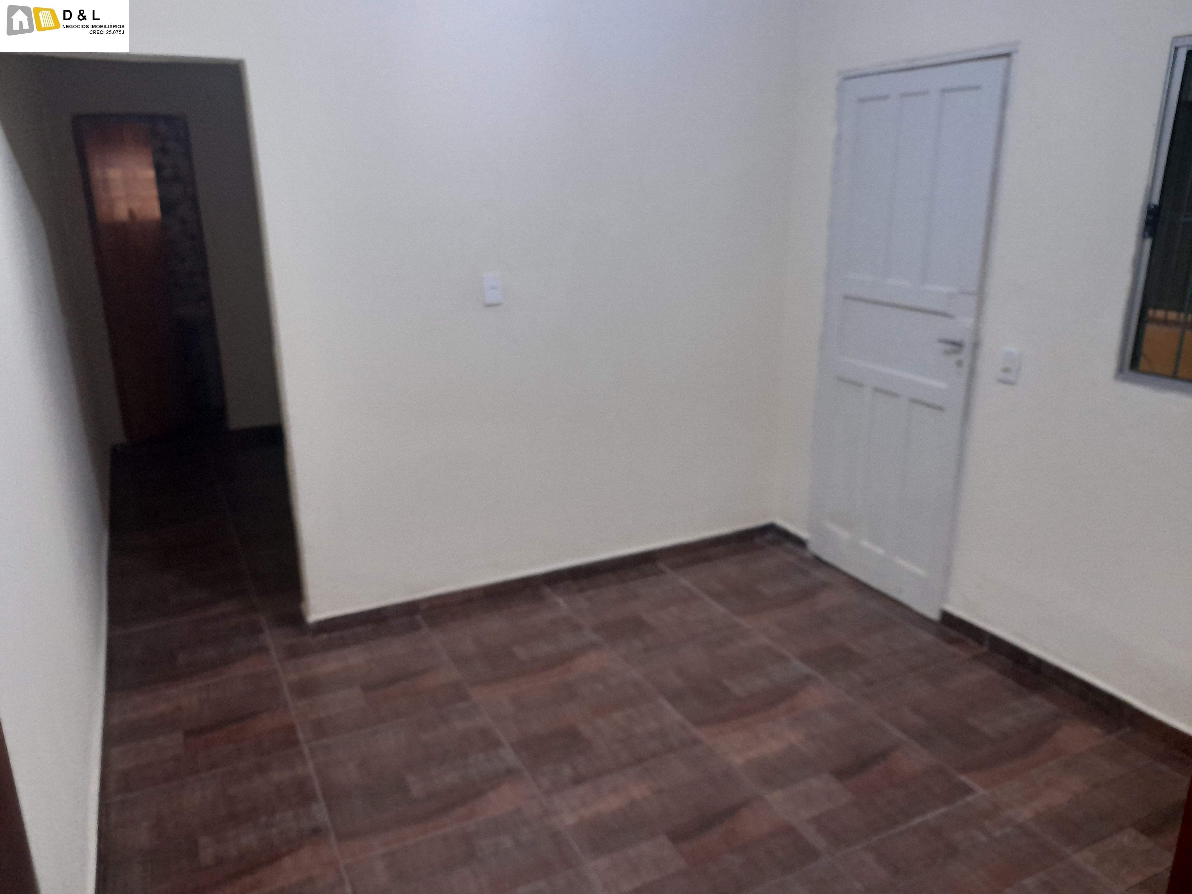 Casa à venda com 4 quartos, 100m² - Foto 26