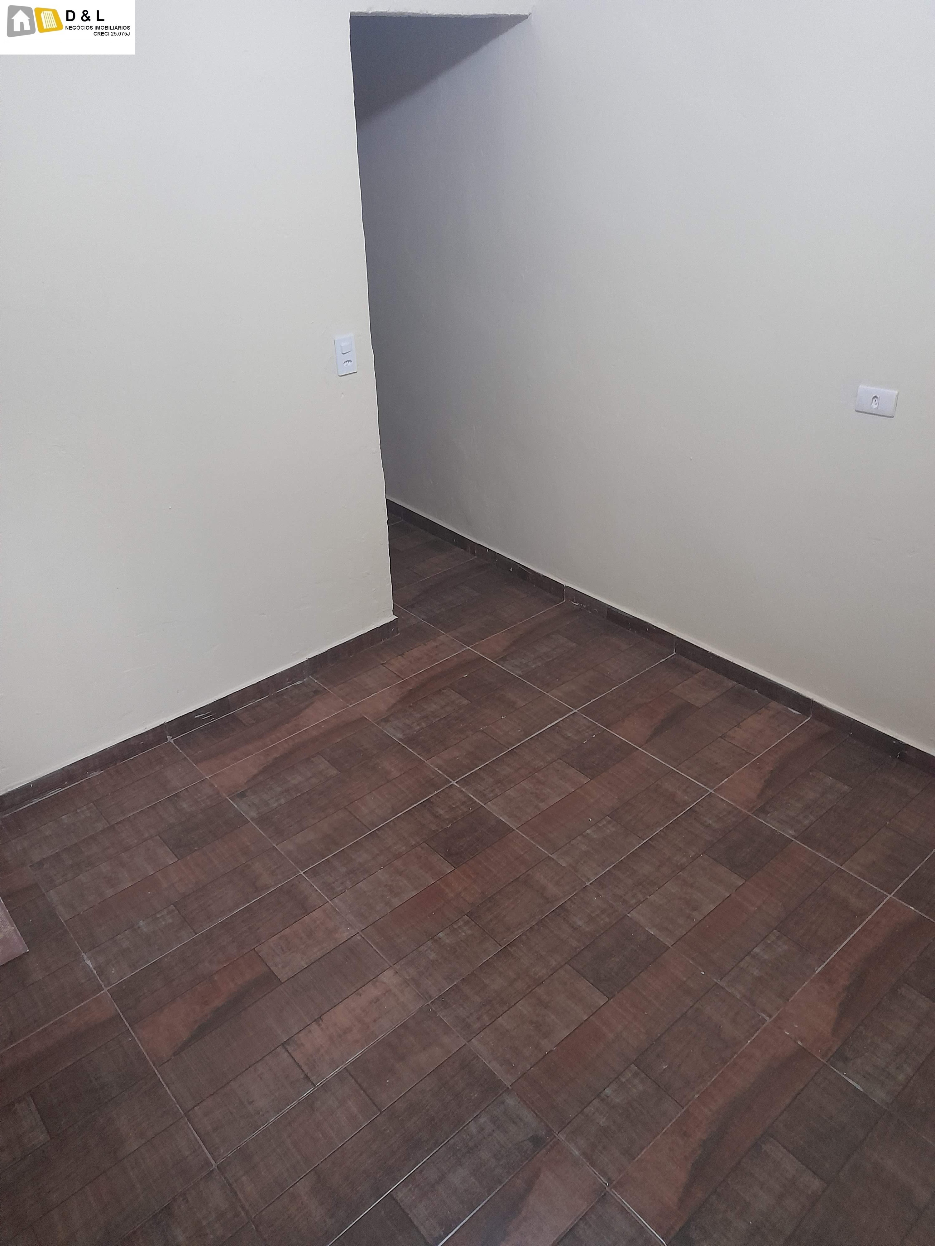 Casa à venda com 4 quartos, 100m² - Foto 37