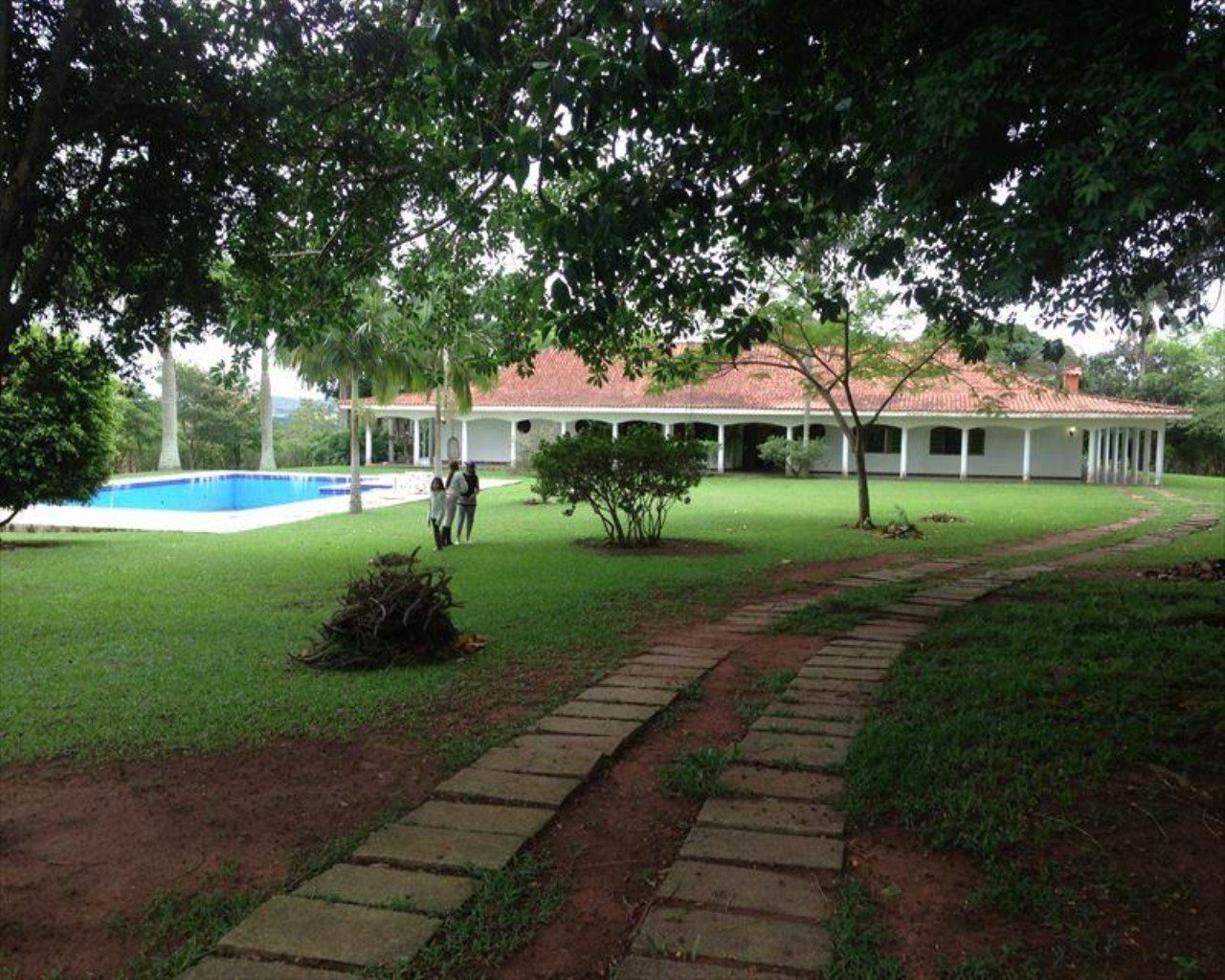 Fazenda à venda com 6 quartos, 364m² - Foto 1