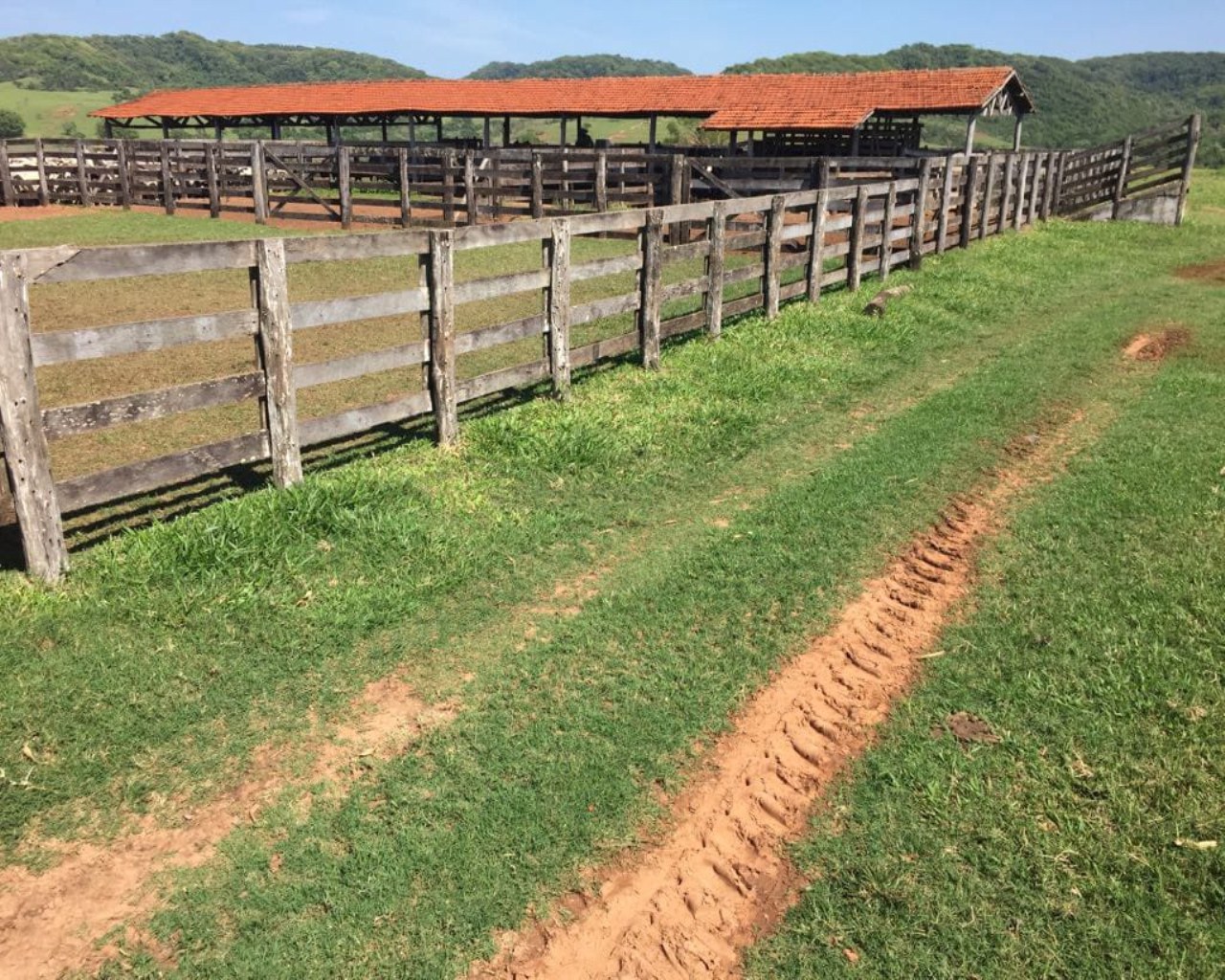 Fazenda à venda com 1 quarto, 648m² - Foto 18