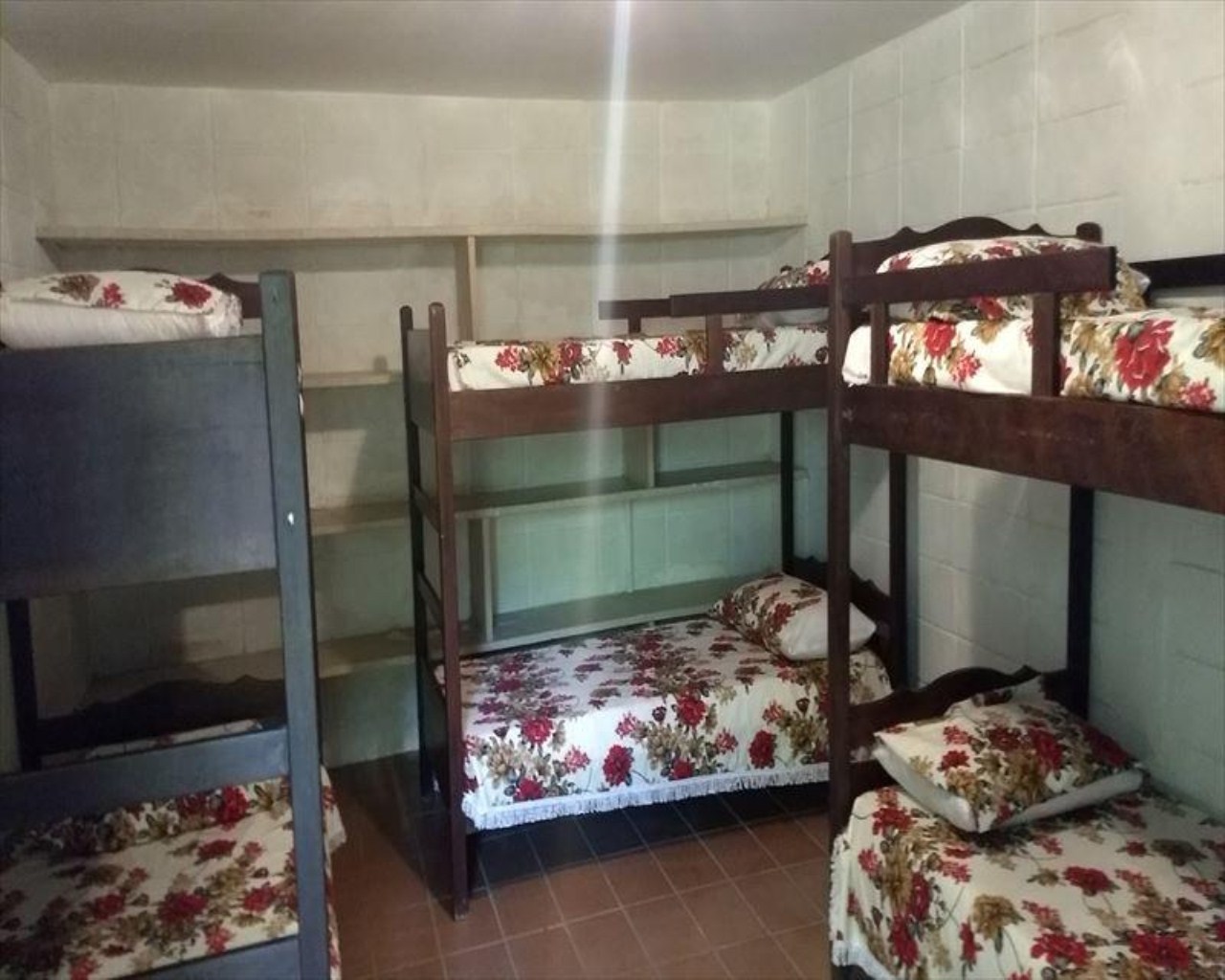 Chácara à venda com 7 quartos, 3000m² - Foto 30