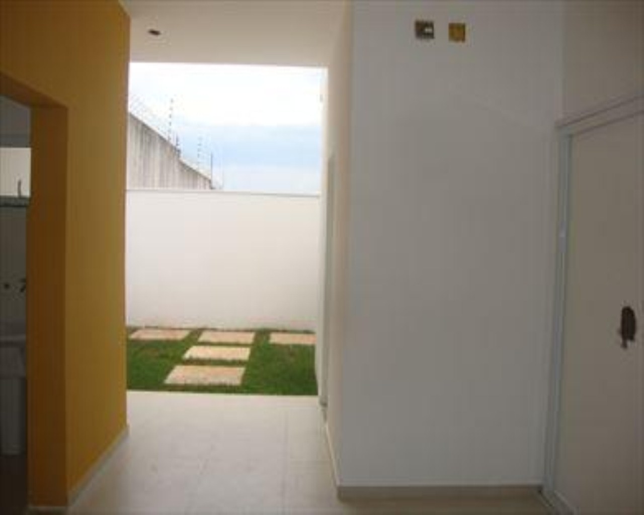 Casa de Condomínio à venda com 3 quartos, 250m² - Foto 15