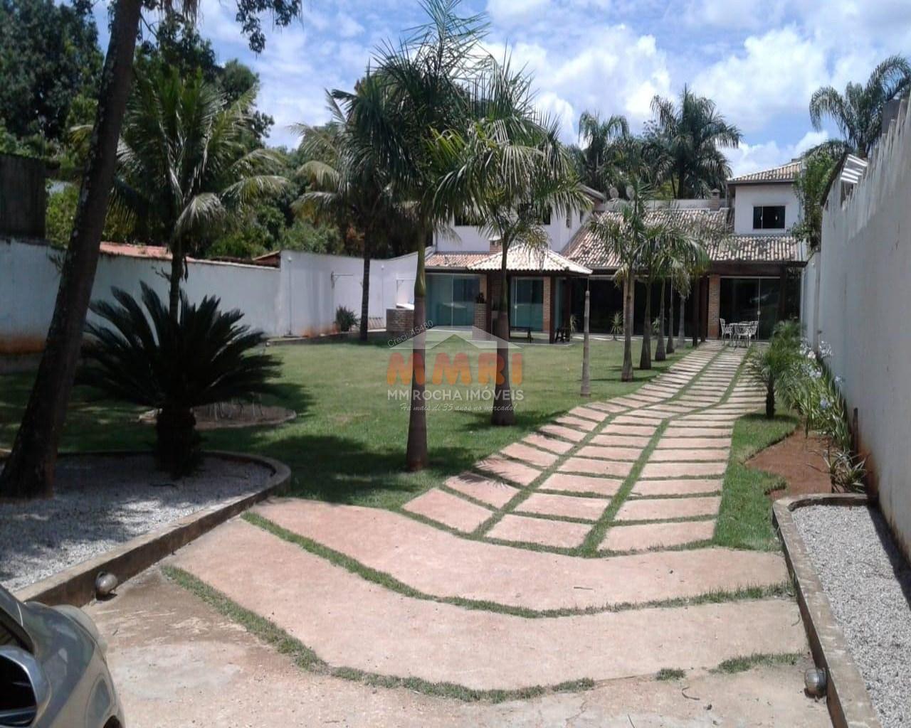 Chácara à venda com 3 quartos, 1100m² - Foto 8