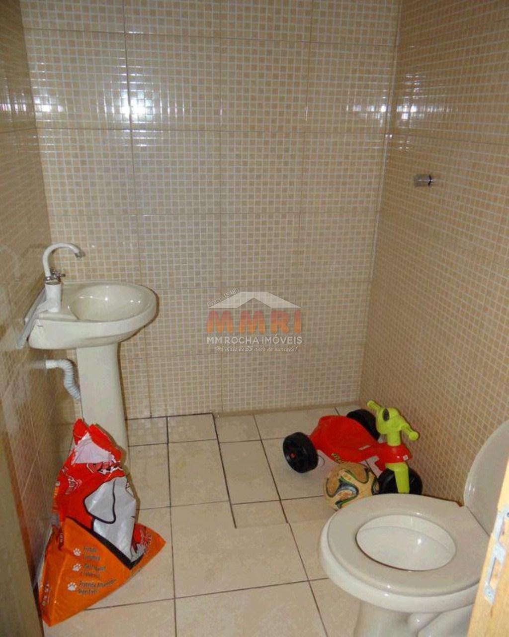 Chácara à venda com 3 quartos, 1100m² - Foto 18