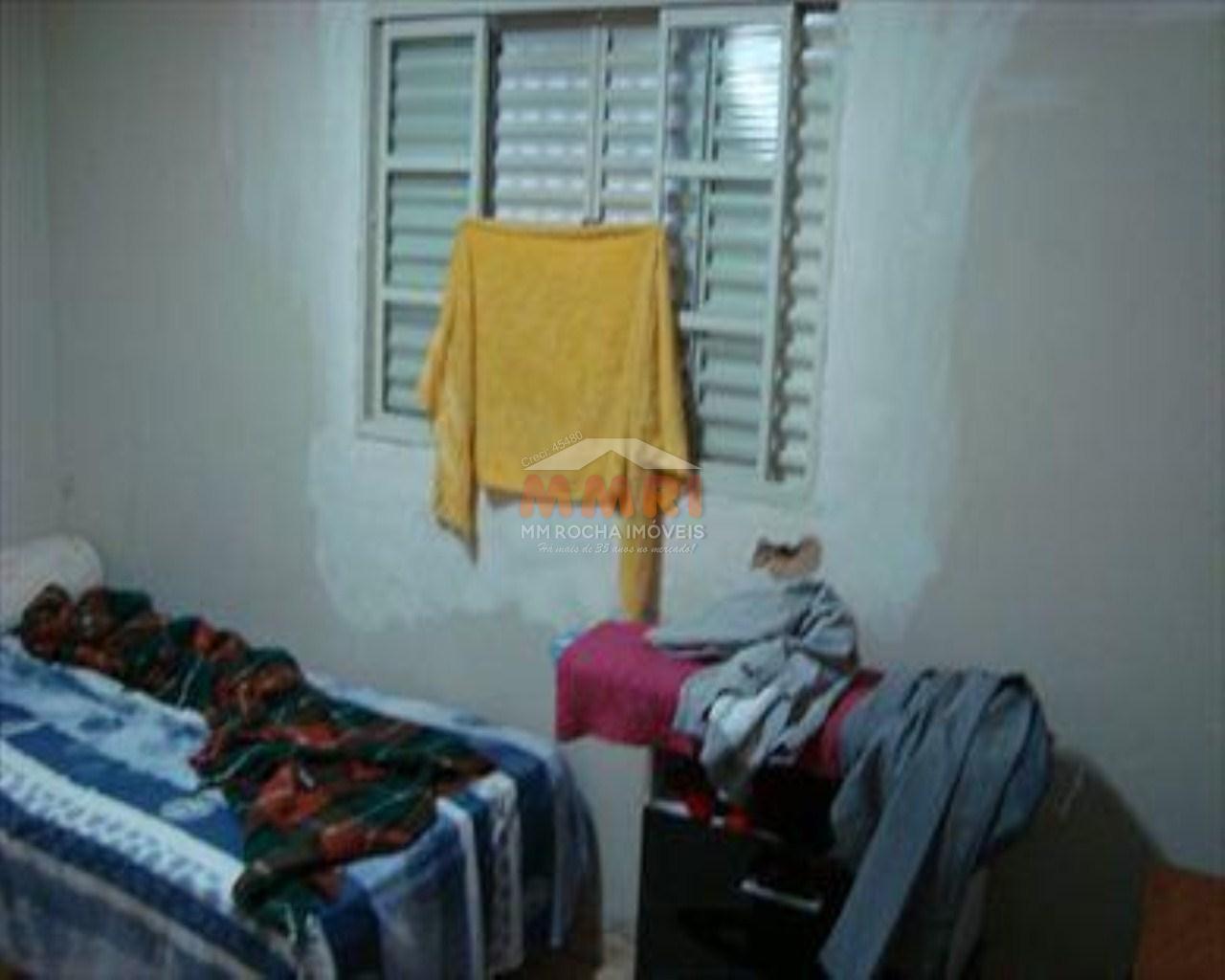 Casa à venda com 2 quartos, 200m² - Foto 8