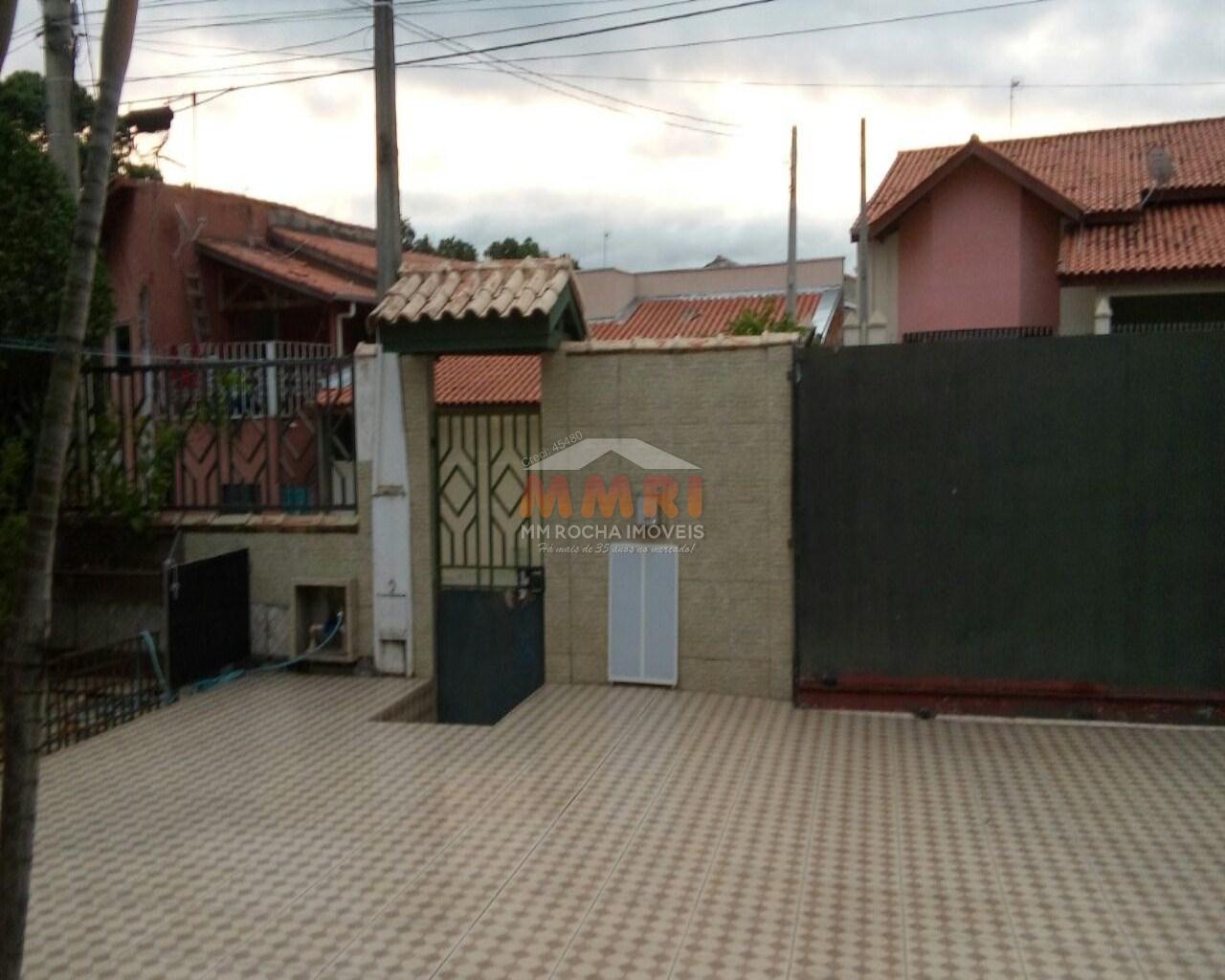 Casa à venda com 2 quartos, 400m² - Foto 7