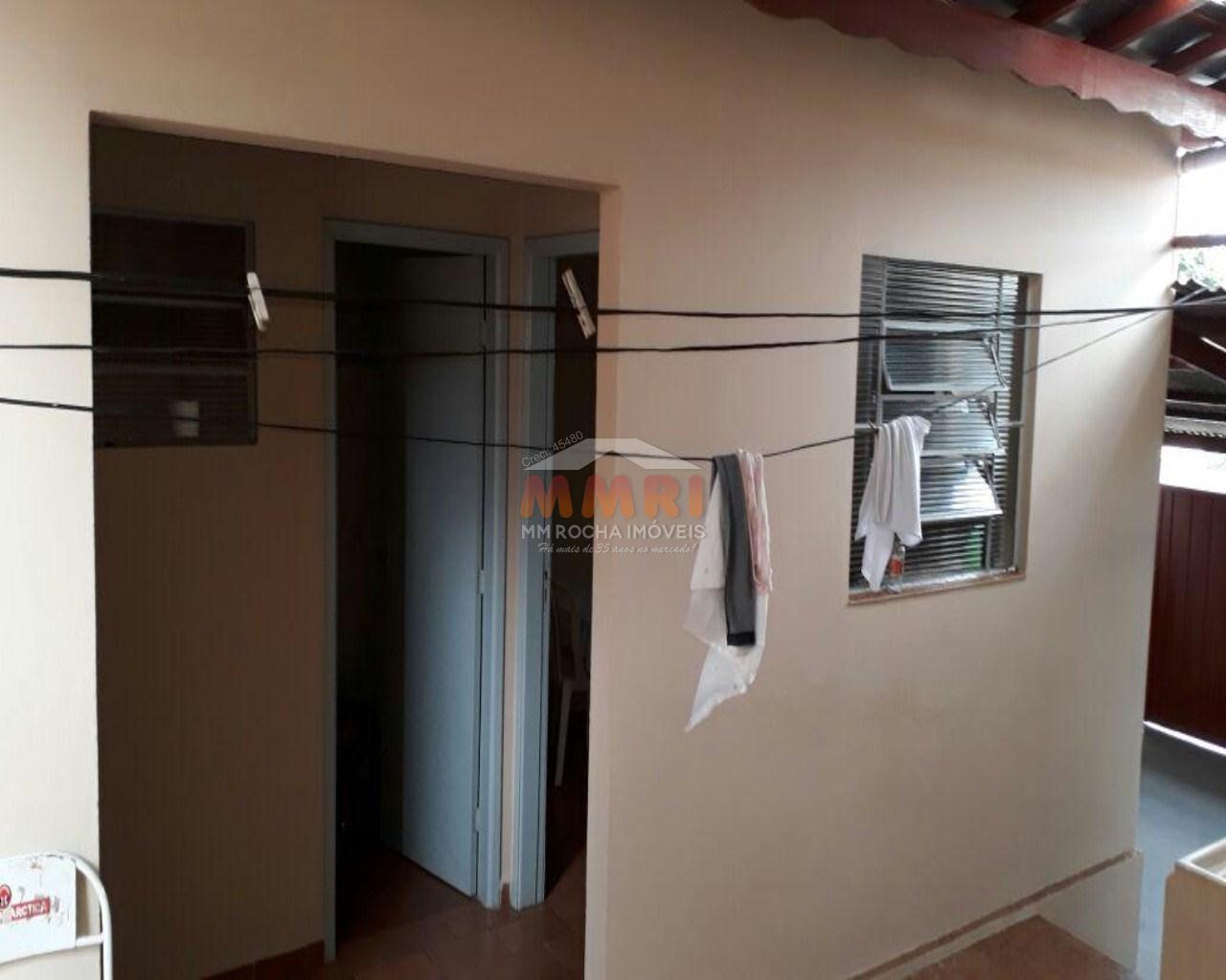 Casa à venda com 3 quartos, 250m² - Foto 8