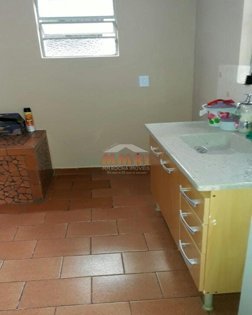 Casa à venda com 3 quartos, 250m² - Foto 9