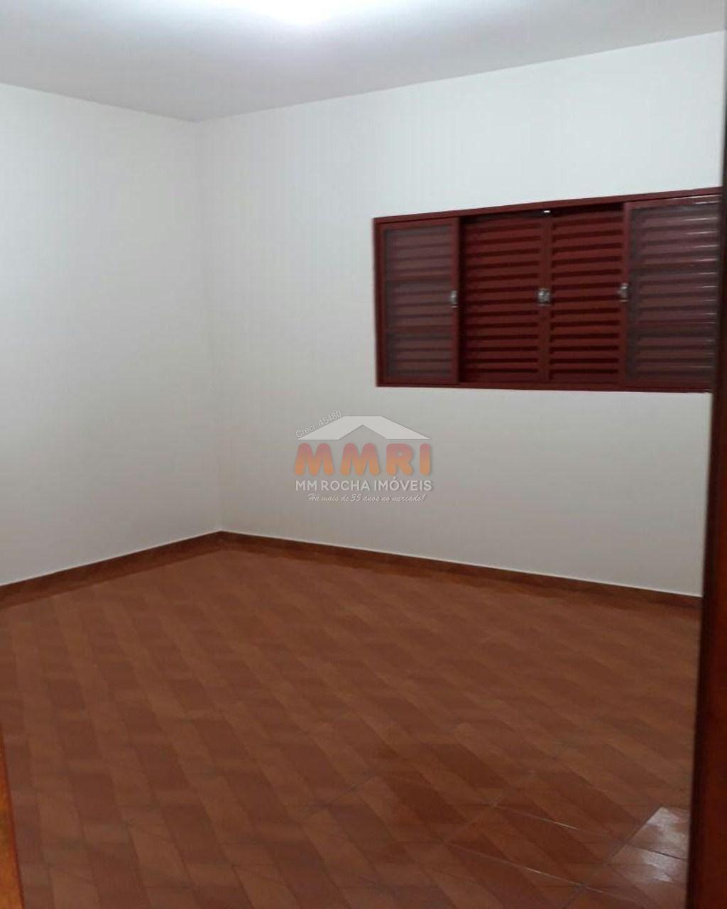 Casa à venda com 3 quartos, 250m² - Foto 23