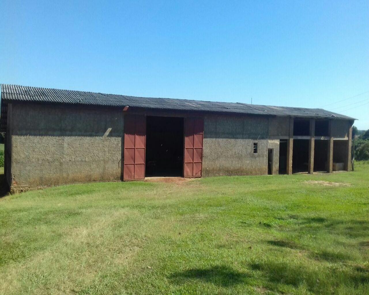 Fazenda à venda com 1 quarto, 106m² - Foto 7