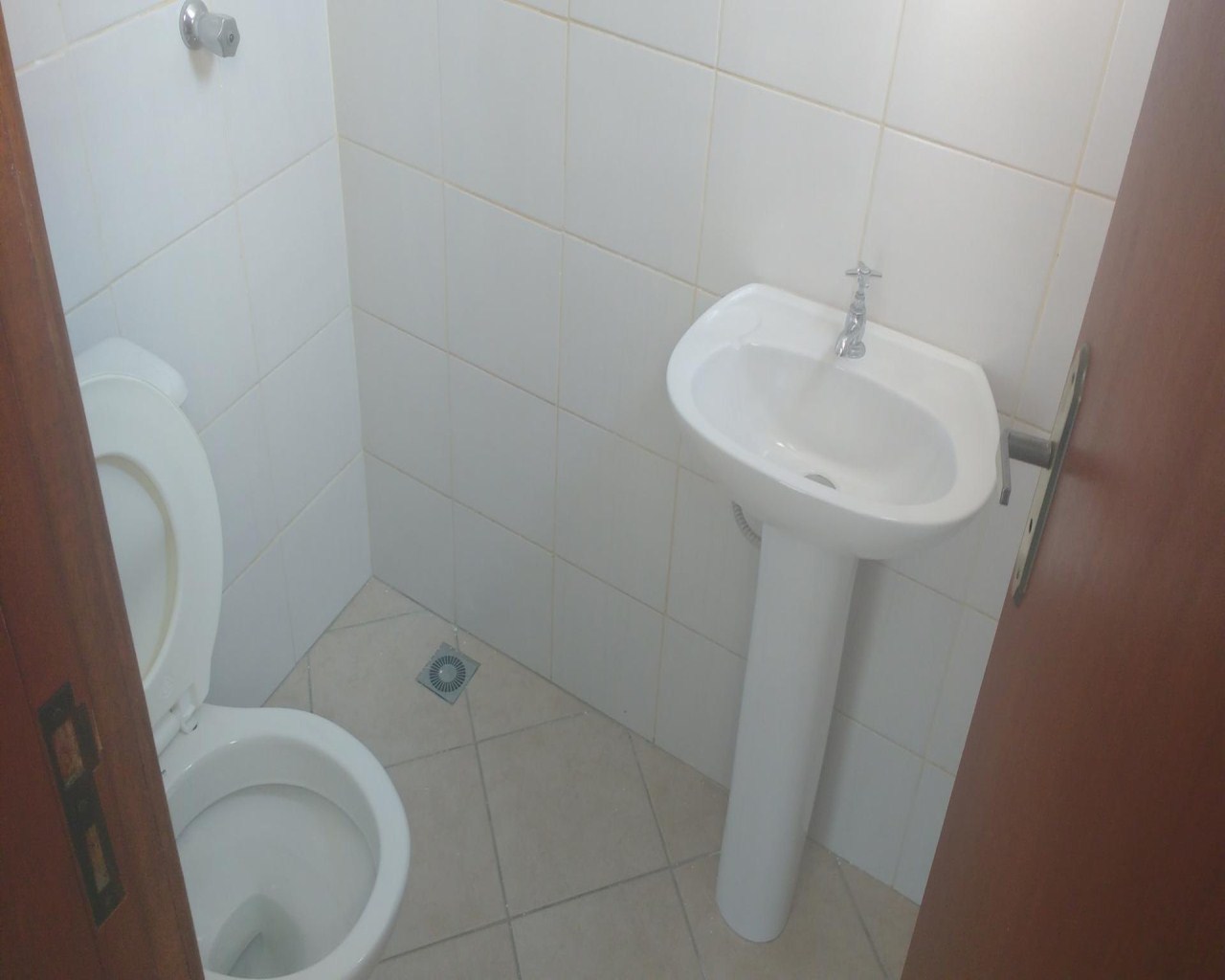 Apartamento à venda com 2 quartos, 70m² - Foto 11