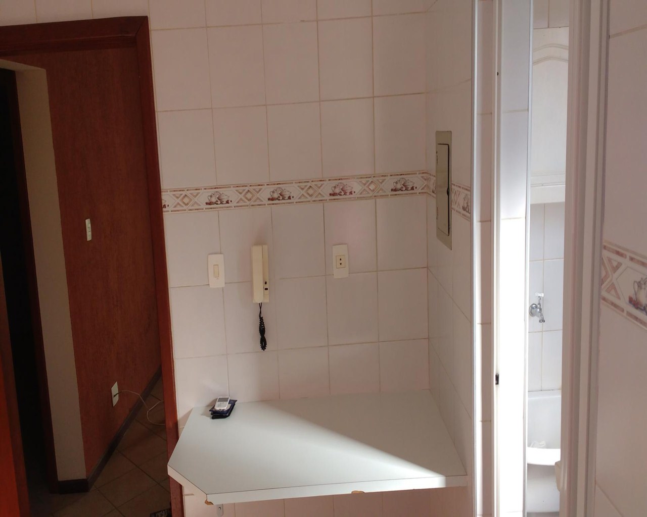 Apartamento à venda com 2 quartos, 70m² - Foto 30