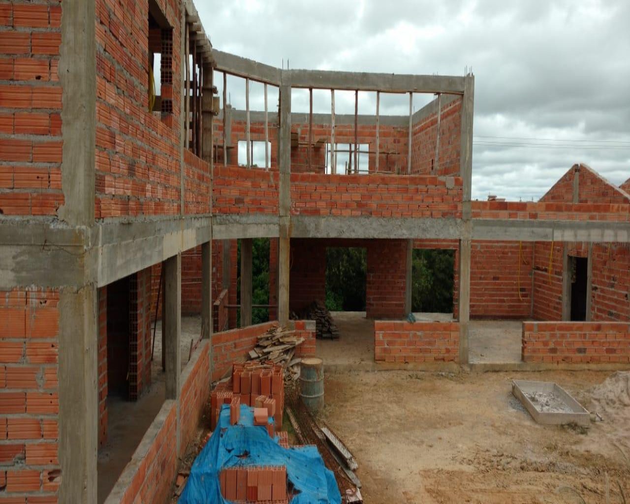 Casa de Condomínio à venda com 4 quartos, 800m² - Foto 18