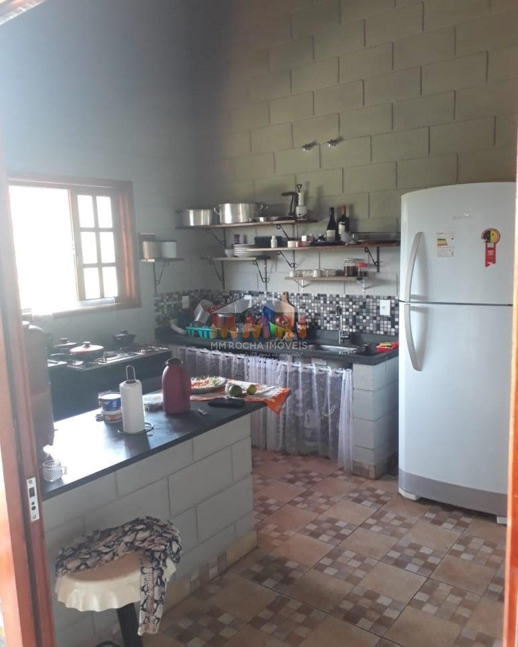 Chácara à venda com 3 quartos, 900m² - Foto 8