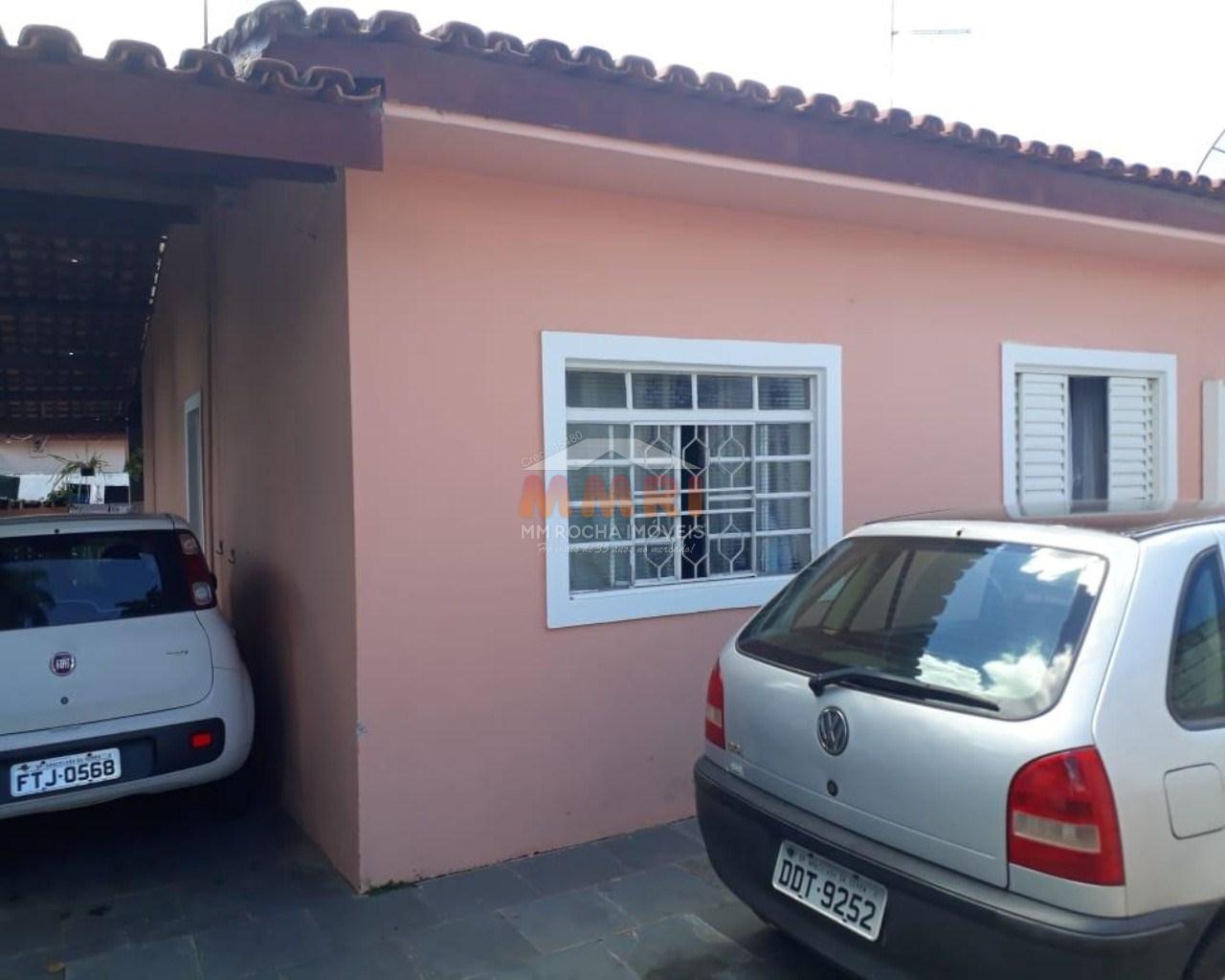 Casa à venda com 3 quartos, 300m² - Foto 11