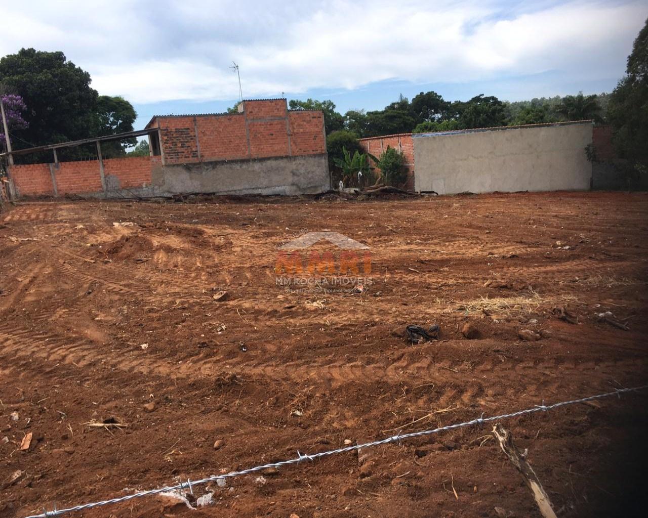 Terreno à venda, 800m² - Foto 1