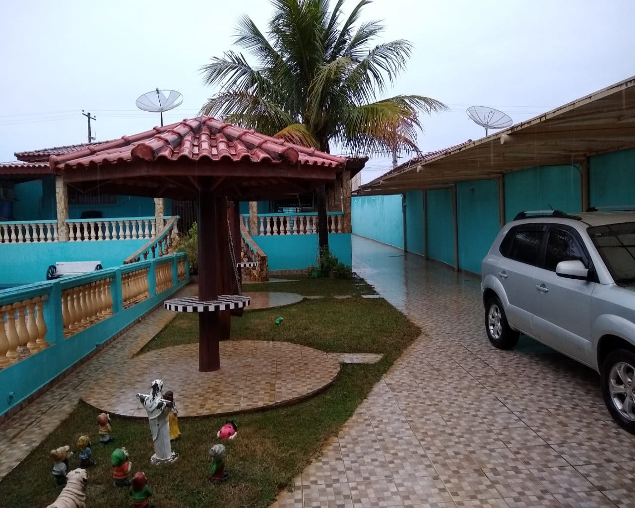 Casa à venda com 3 quartos, 1000m² - Foto 4